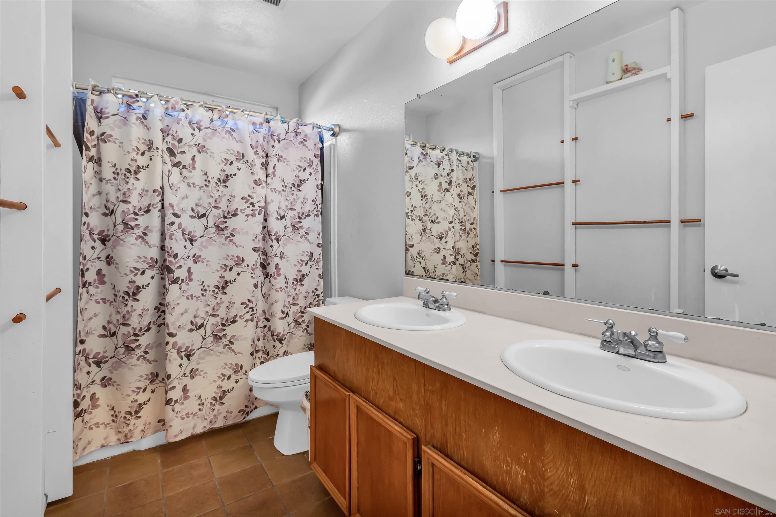 Detail Gallery Image 26 of 43 For 341  Paraiso Ave, Spring Valley,  CA 91977 - 4 Beds | 2/1 Baths