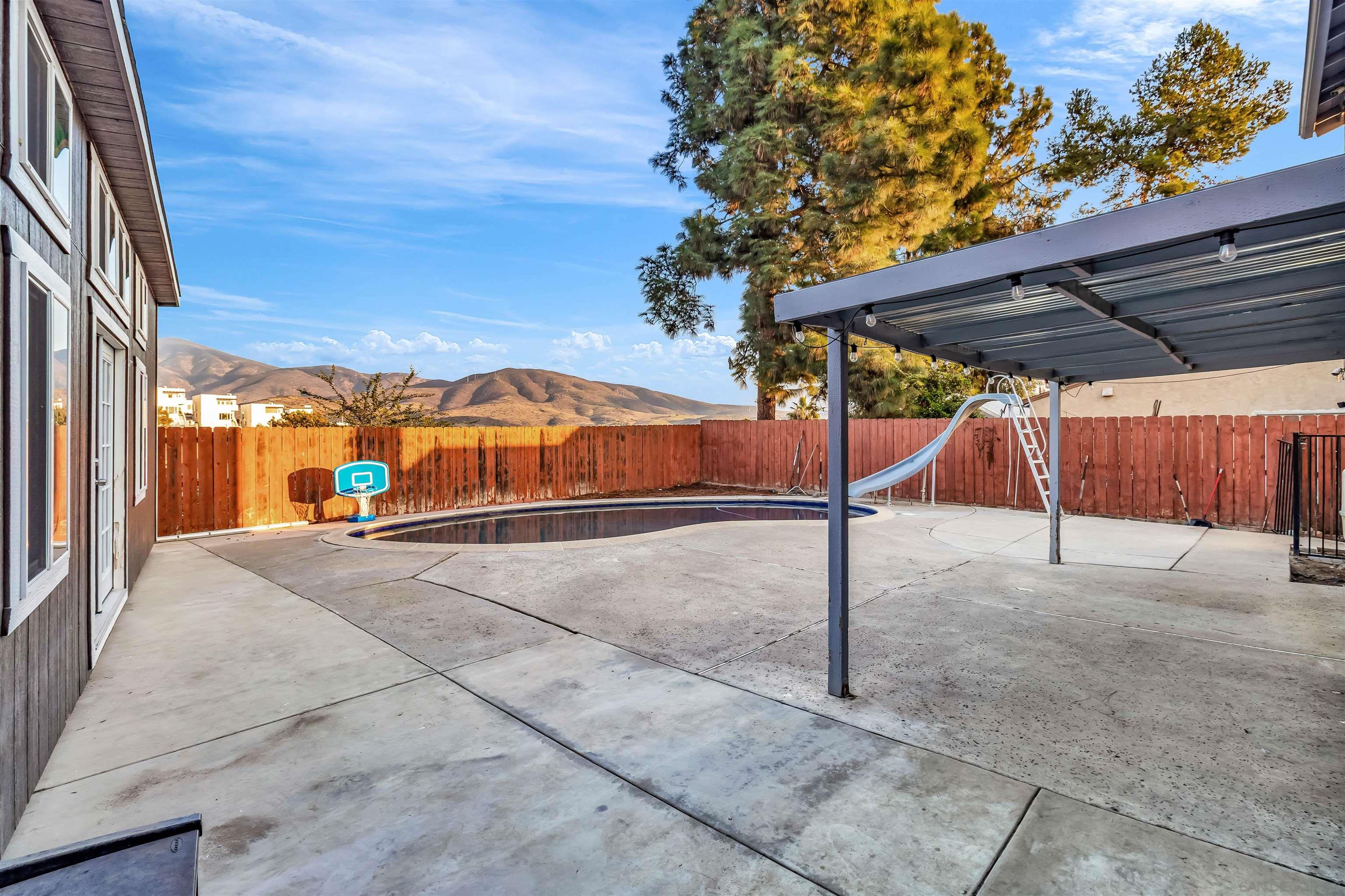 Detail Gallery Image 30 of 41 For 341  Paraiso Ave, Spring Valley,  CA 91977 - 4 Beds | 2/1 Baths