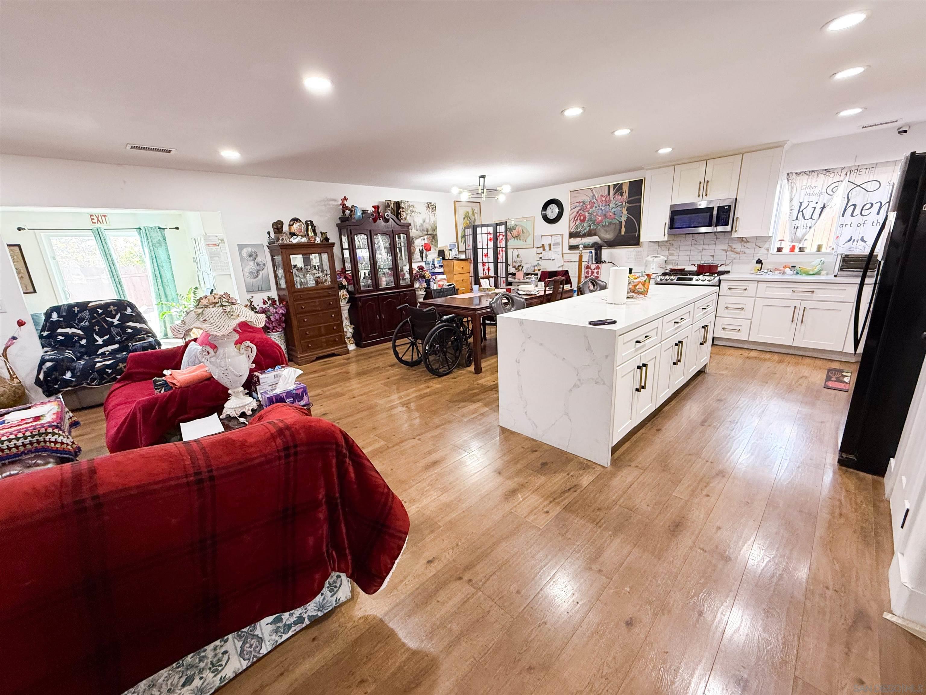 Detail Gallery Image 7 of 21 For 819 N Rose St, Escondido,  CA 92027 - – Beds | – Baths