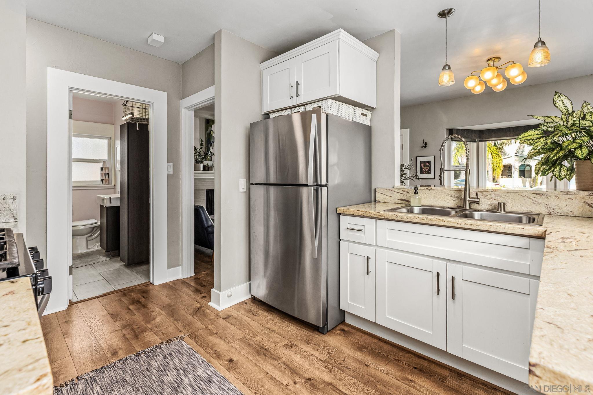 Detail Gallery Image 7 of 32 For 4081  Meade Ave, San Diego,  CA 92116 - 3 Beds | 2 Baths