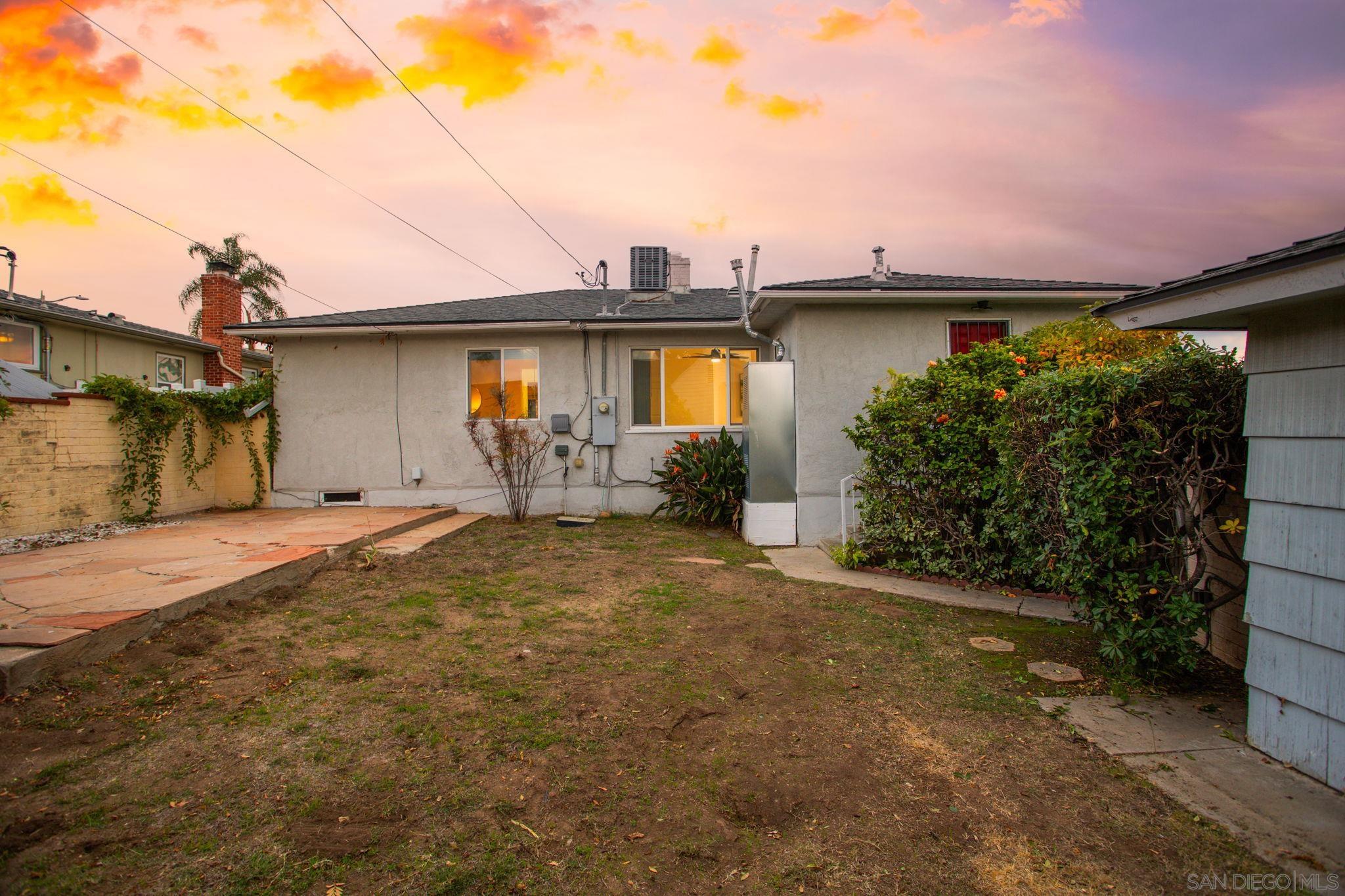 Detail Gallery Image 28 of 38 For 4920  Rockford Dr, San Diego,  CA 92115 - 3 Beds | 2 Baths