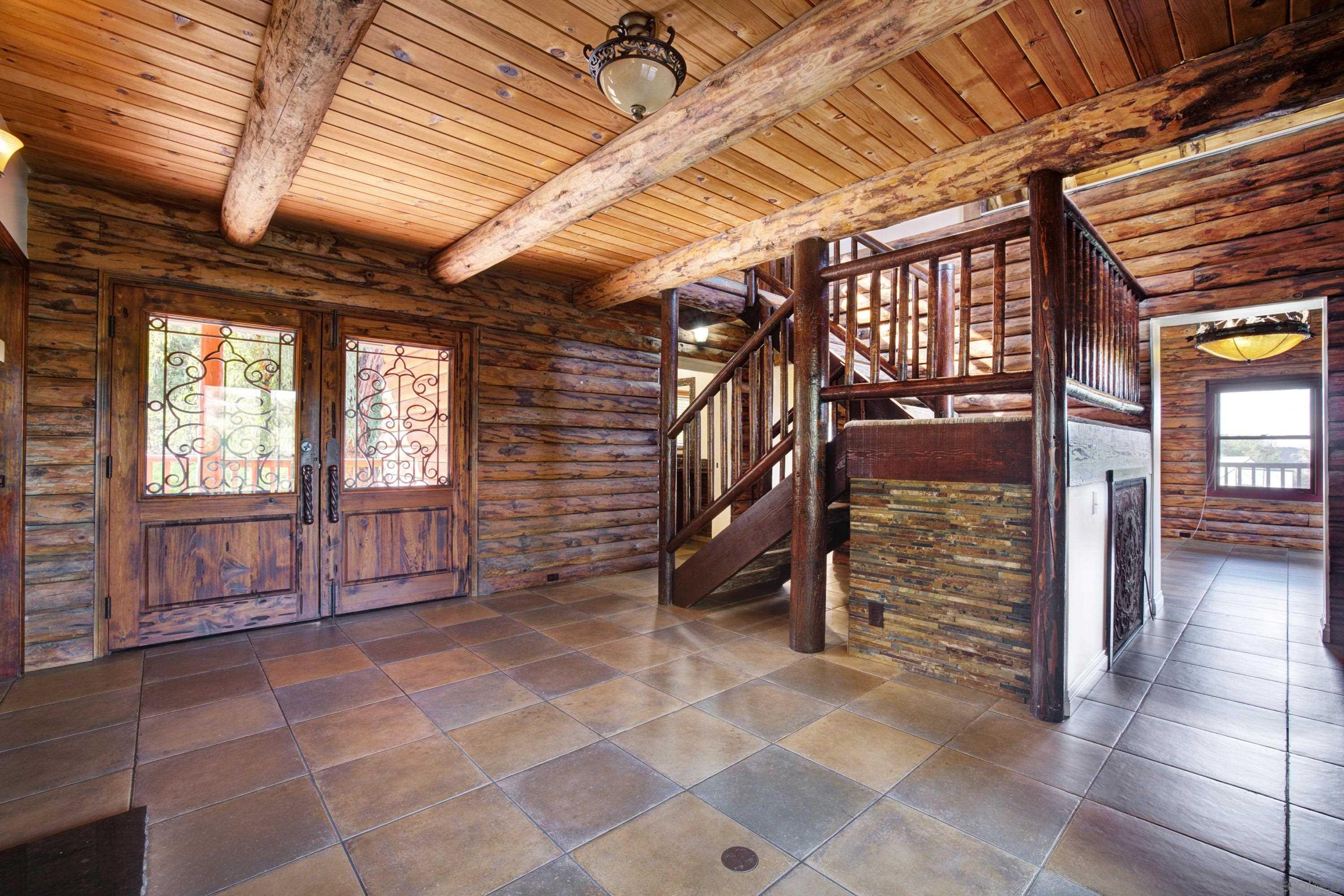 Detail Gallery Image 4 of 39 For 12052  Sky View Dr, Valley Center,  CA 92082 - 5 Beds | 4/1 Baths