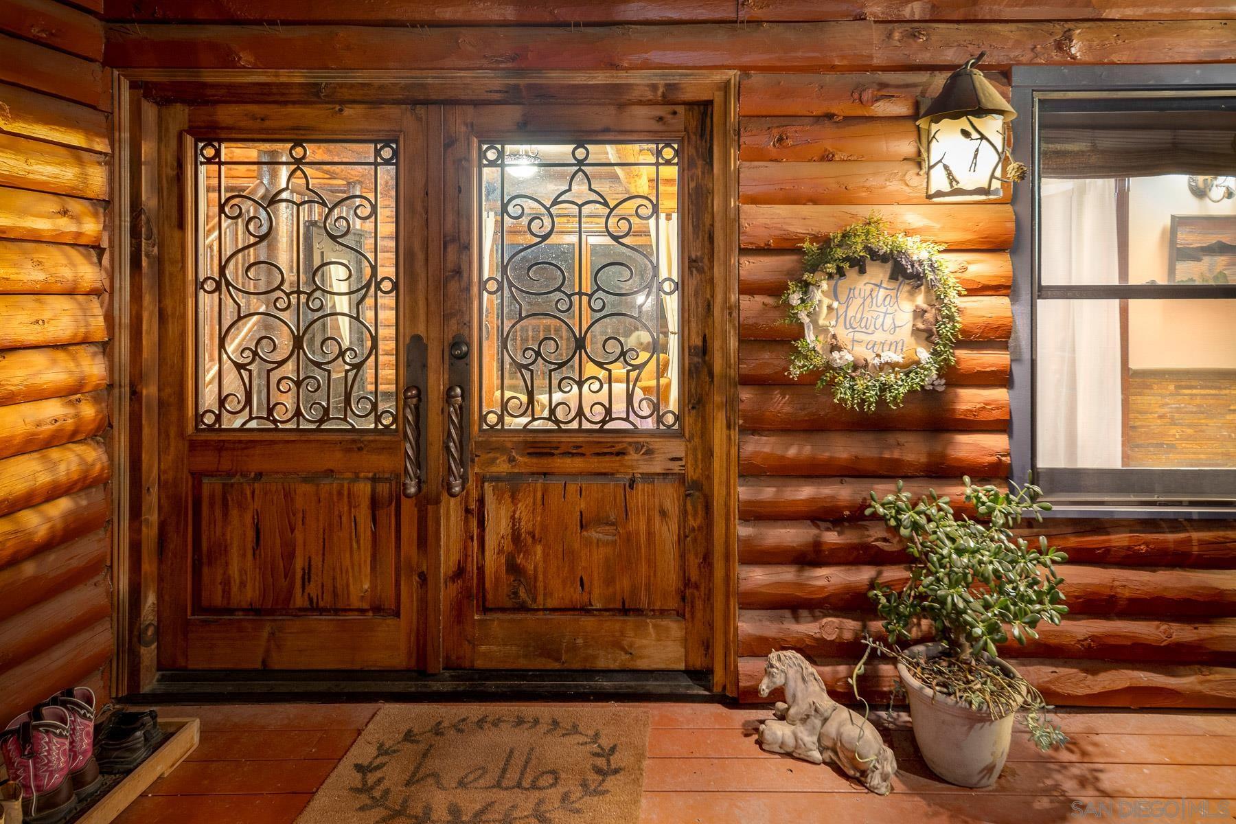 Detail Gallery Image 5 of 39 For 12052  Sky View Dr, Valley Center,  CA 92082 - 5 Beds | 4/1 Baths