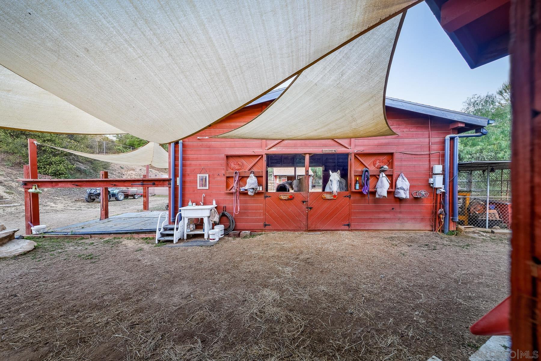 Detail Gallery Image 31 of 39 For 12052  Sky View Dr, Valley Center,  CA 92082 - 5 Beds | 4/1 Baths