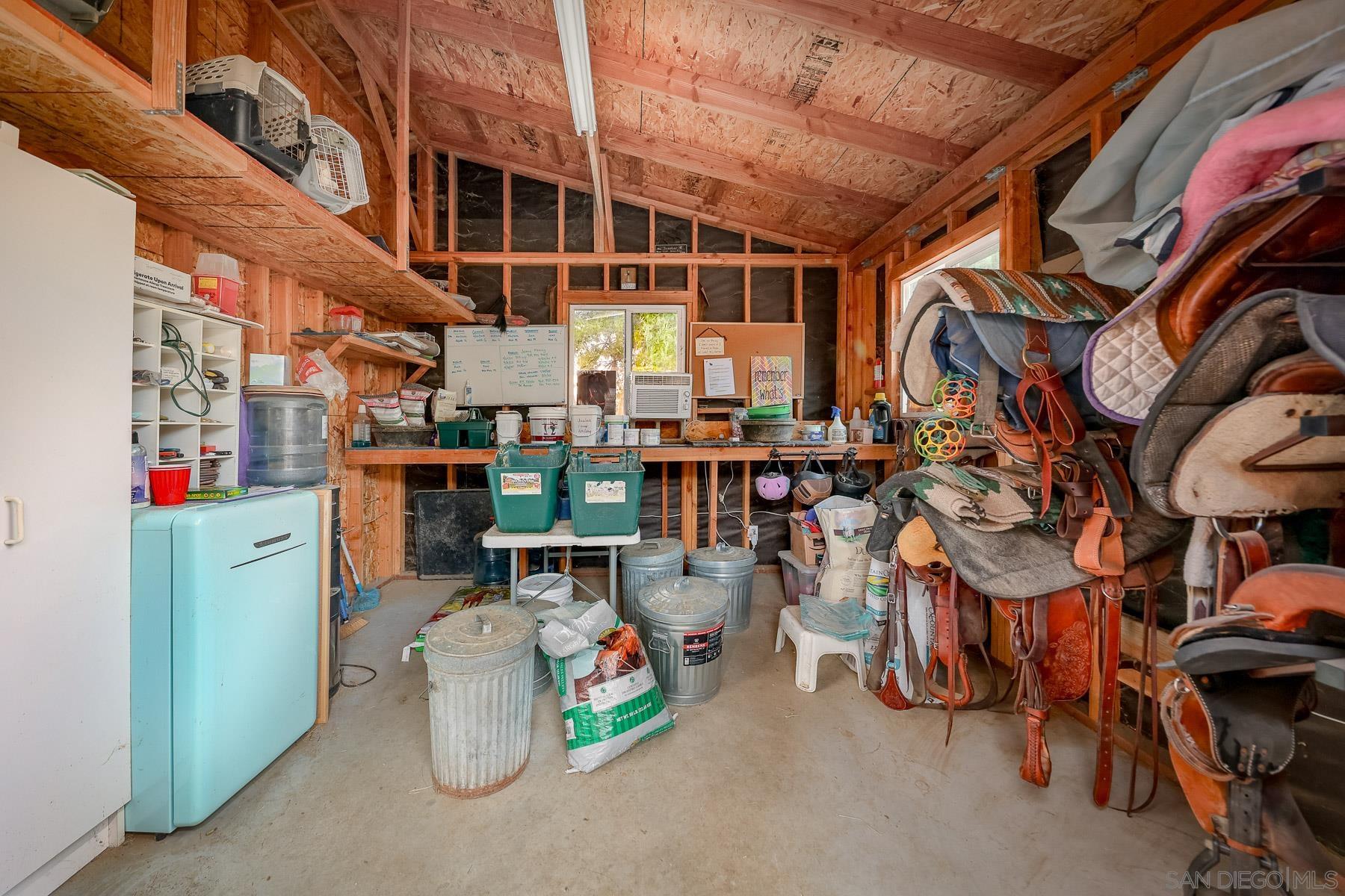 Detail Gallery Image 32 of 39 For 12052  Sky View Dr, Valley Center,  CA 92082 - 5 Beds | 4/1 Baths