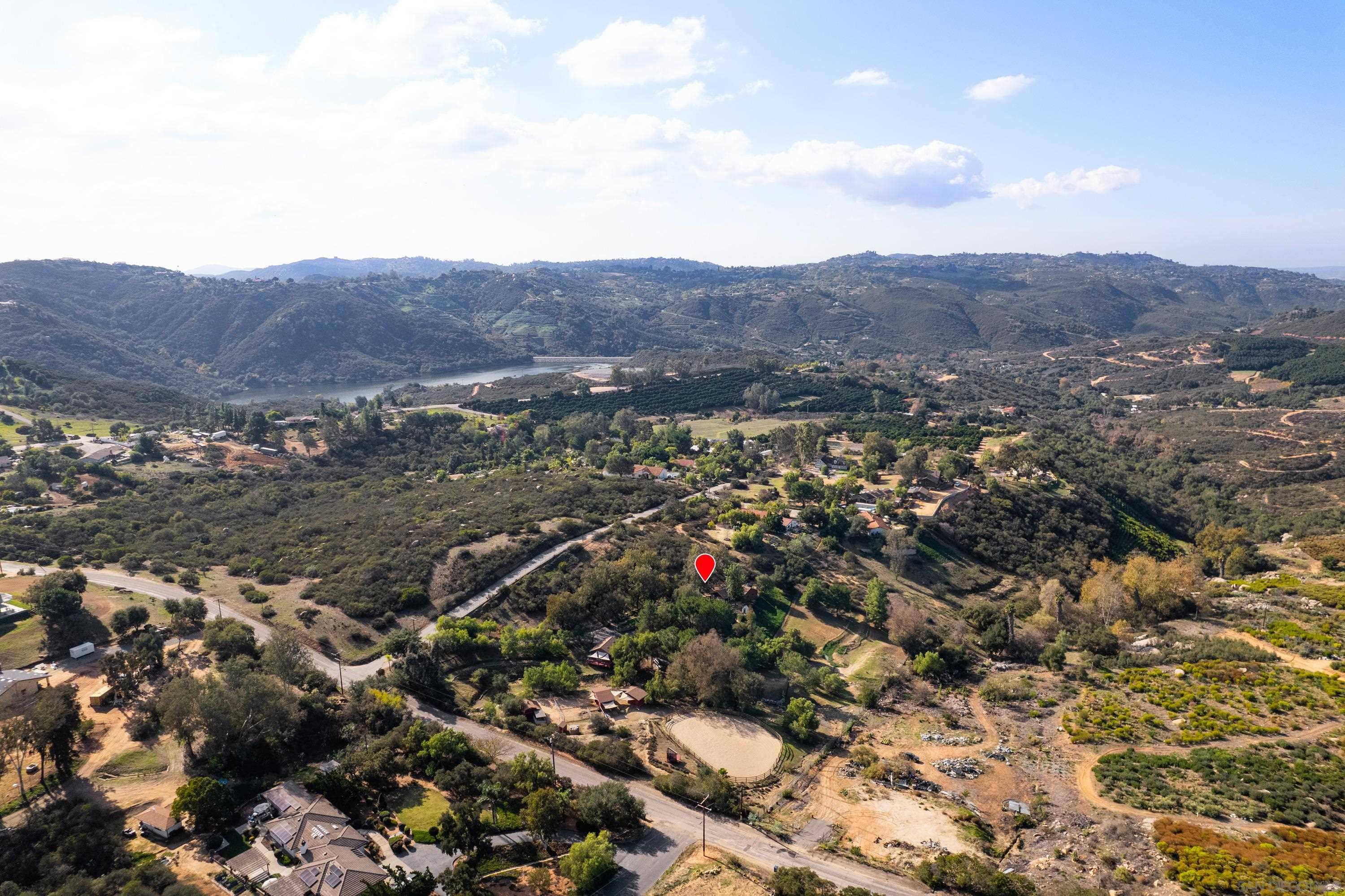 Detail Gallery Image 34 of 39 For 12052  Sky View Dr, Valley Center,  CA 92082 - 5 Beds | 4/1 Baths