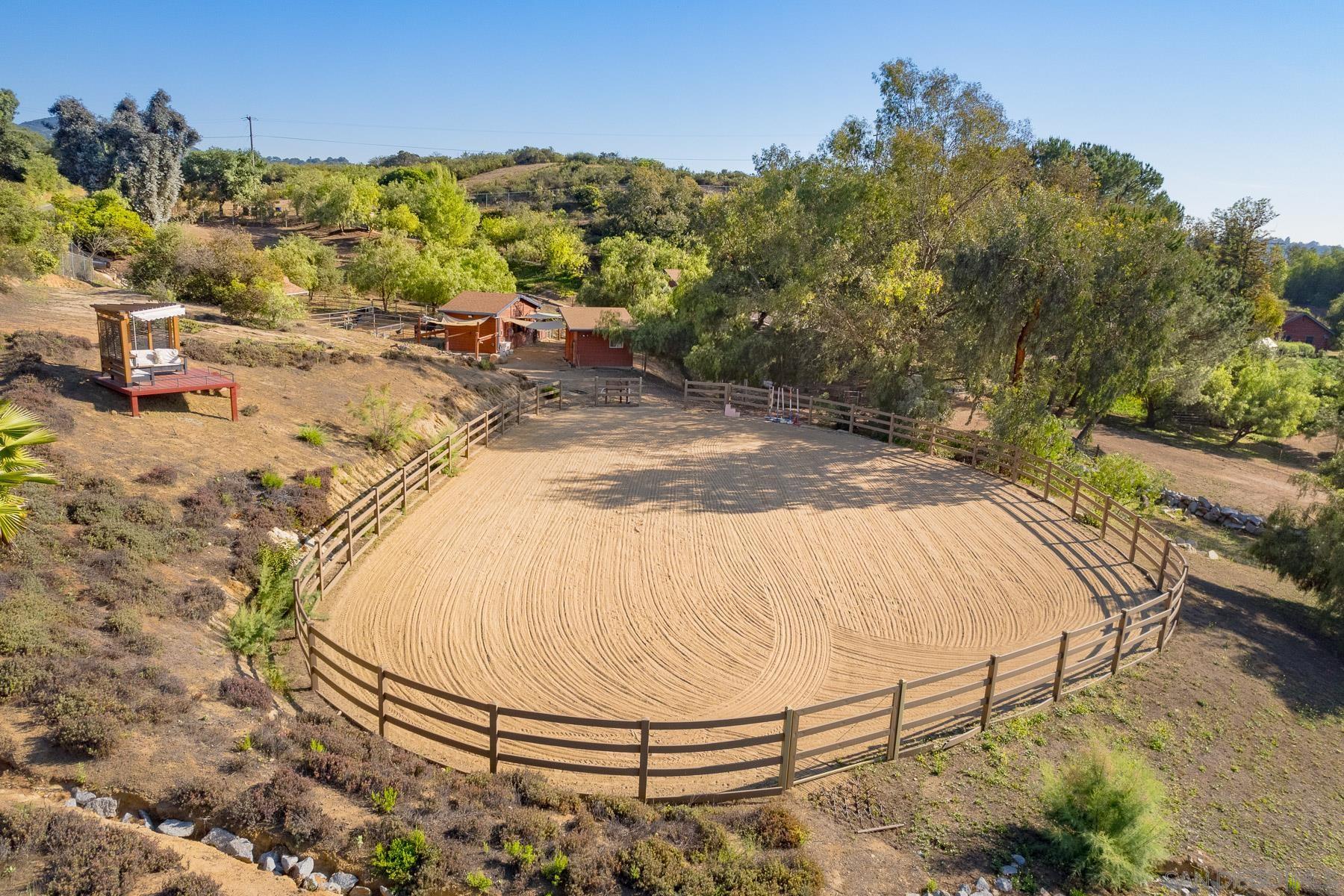 Detail Gallery Image 36 of 39 For 12052  Sky View Dr, Valley Center,  CA 92082 - 5 Beds | 4/1 Baths