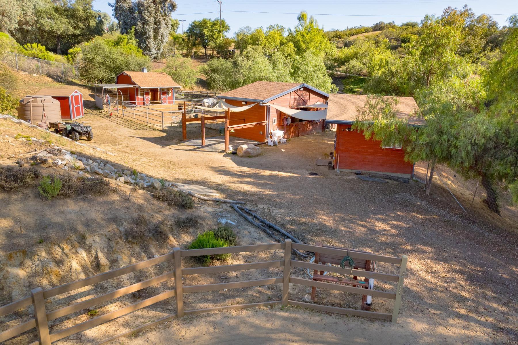 Detail Gallery Image 37 of 39 For 12052  Sky View Dr, Valley Center,  CA 92082 - 5 Beds | 4/1 Baths