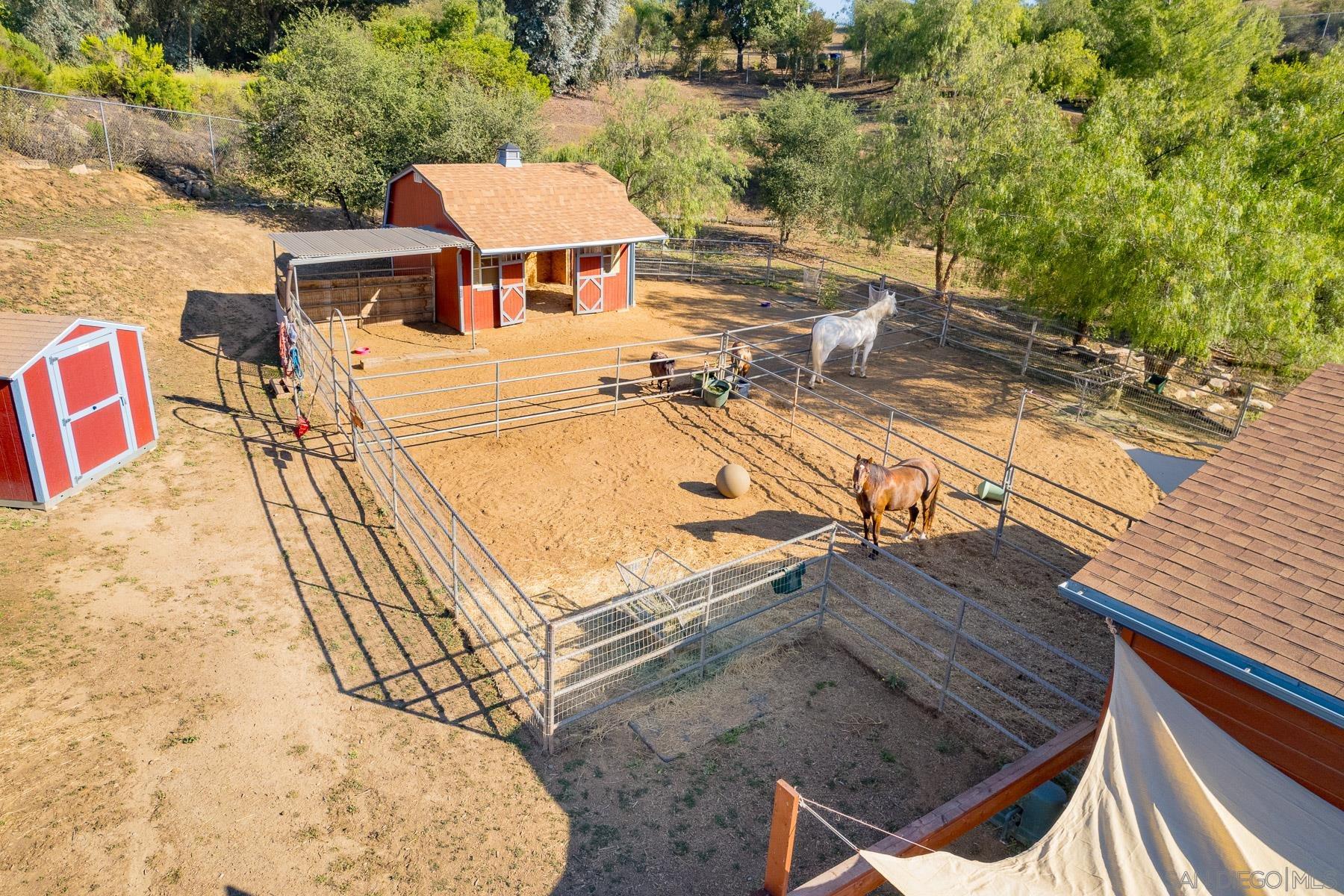 Detail Gallery Image 38 of 39 For 12052  Sky View Dr, Valley Center,  CA 92082 - 5 Beds | 4/1 Baths