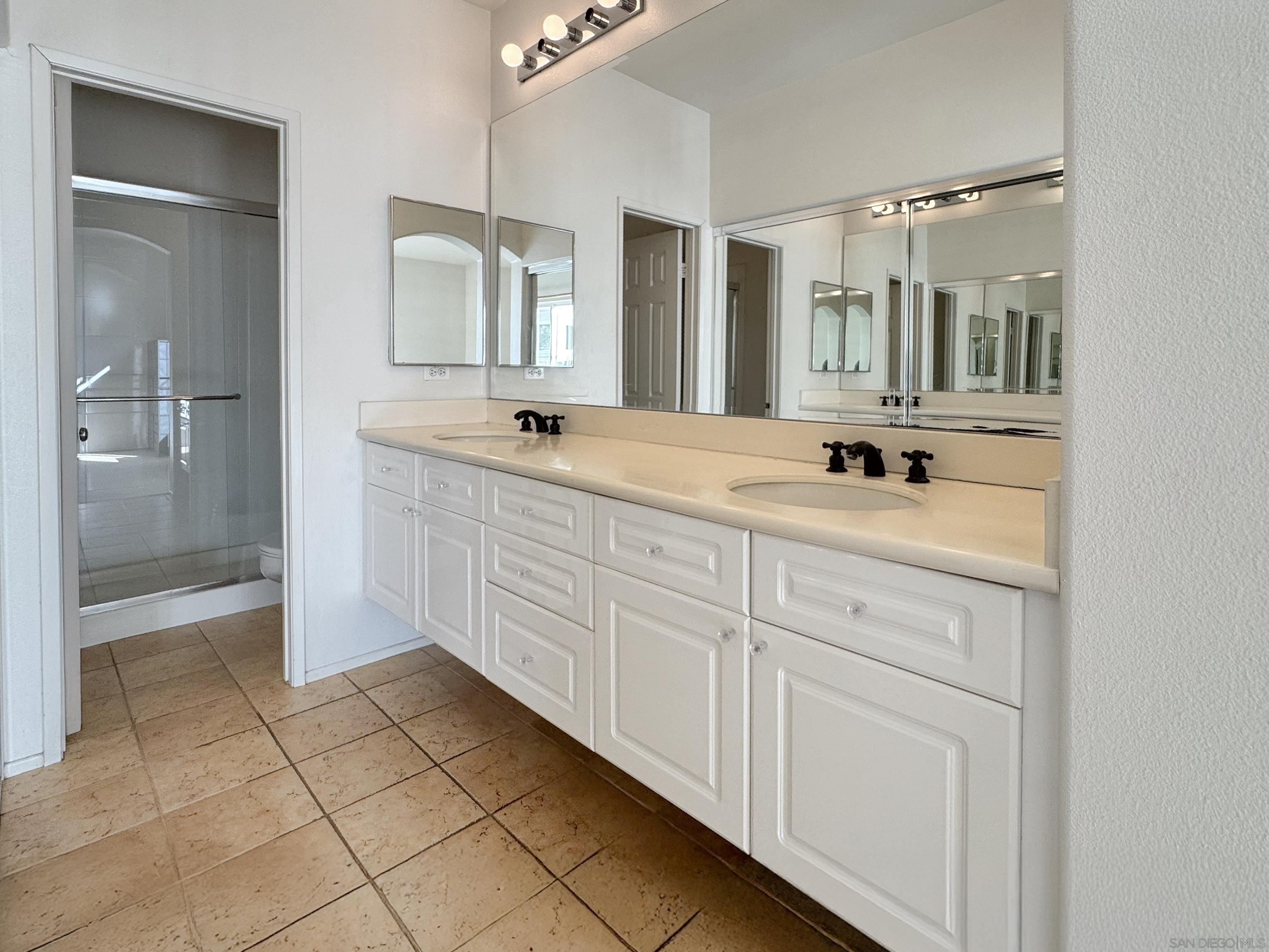 Detail Gallery Image 11 of 16 For 12654  Carmel Country Rd  #91,  San Diego,  CA 92130 - 3 Beds | 2/1 Baths