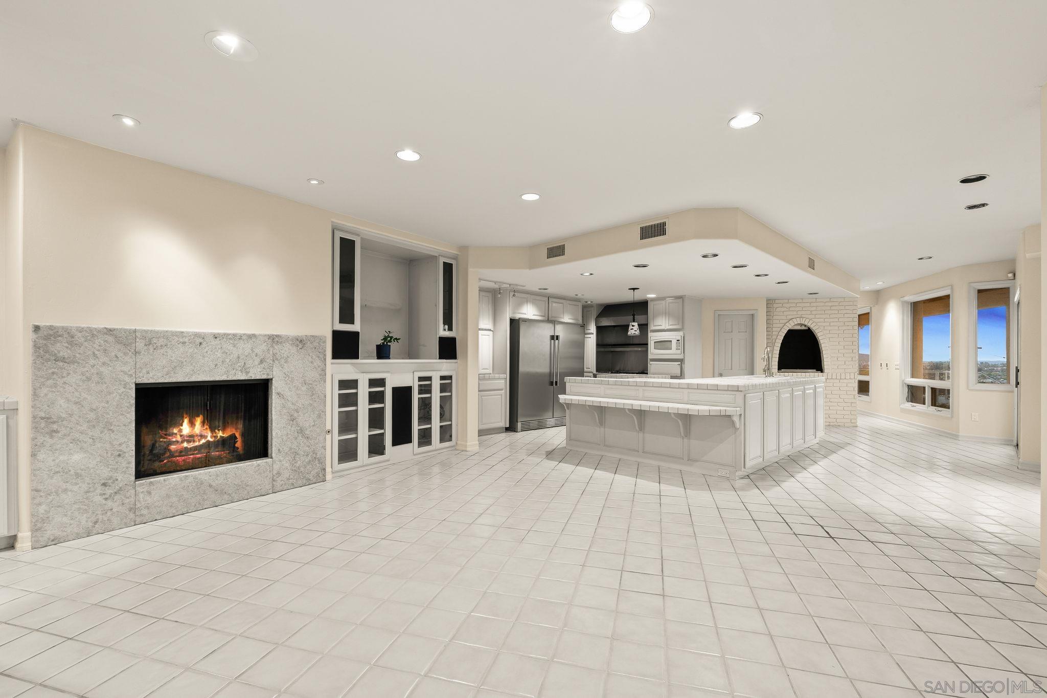 Detail Gallery Image 21 of 47 For 10595  Russell Road, La Mesa,  CA 91941 - 5 Beds | 4/1 Baths