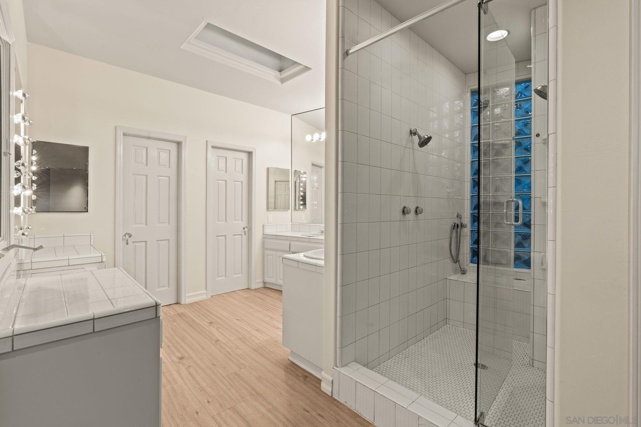 Detail Gallery Image 28 of 40 For 10595  Russell Road, La Mesa,  CA 91941 - 5 Beds | 4/1 Baths