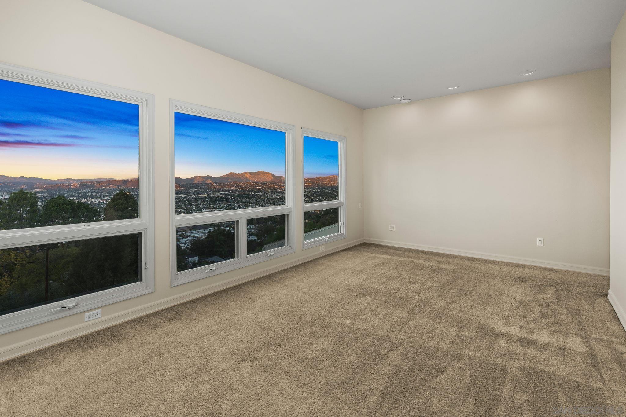 Detail Gallery Image 39 of 47 For 10595  Russell Road, La Mesa,  CA 91941 - 5 Beds | 4/1 Baths