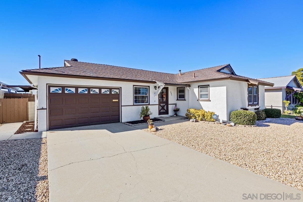 Detail Gallery Image 3 of 15 For 286  Ridgecrest Dr., San Diego,  CA 92114 - 3 Beds | 1/1 Baths