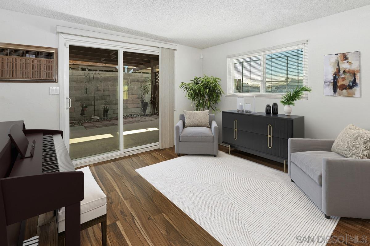 Detail Gallery Image 6 of 15 For 286  Ridgecrest Dr., San Diego,  CA 92114 - 3 Beds | 1/1 Baths