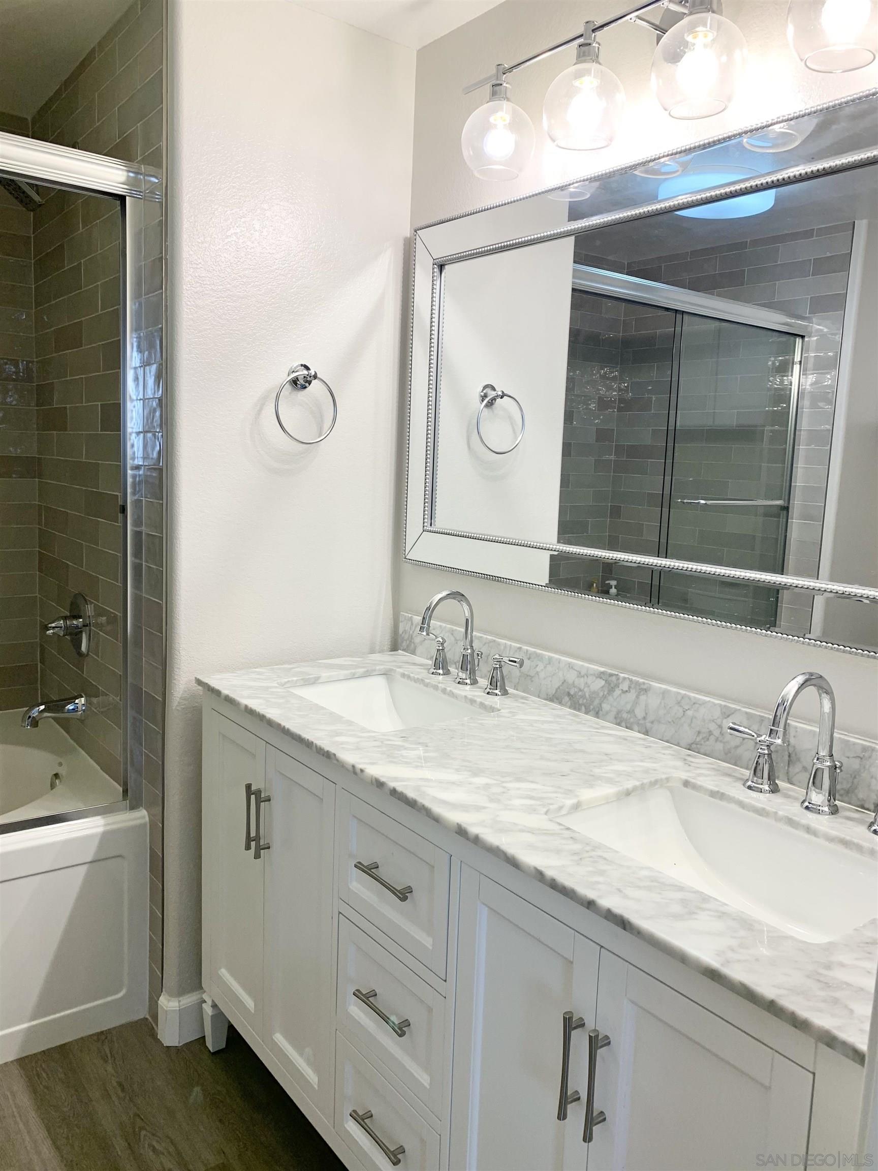 Detail Gallery Image 11 of 11 For 3877  Pell Place  307, San Diego,  CA 92130 - 2 Beds | 1 Baths