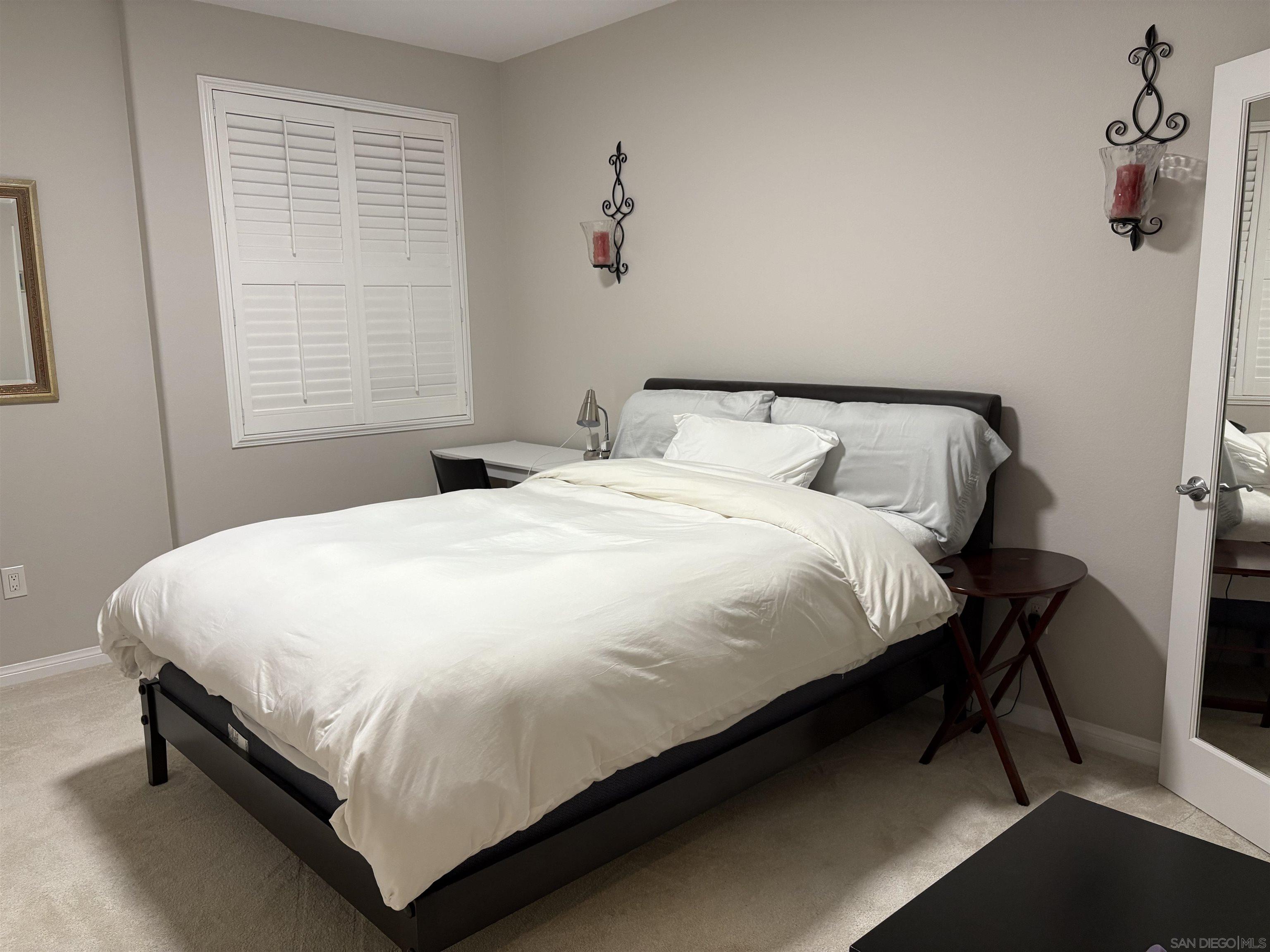 Detail Gallery Image 7 of 11 For 3877  Pell Place  307, San Diego,  CA 92130 - 2 Beds | 1 Baths