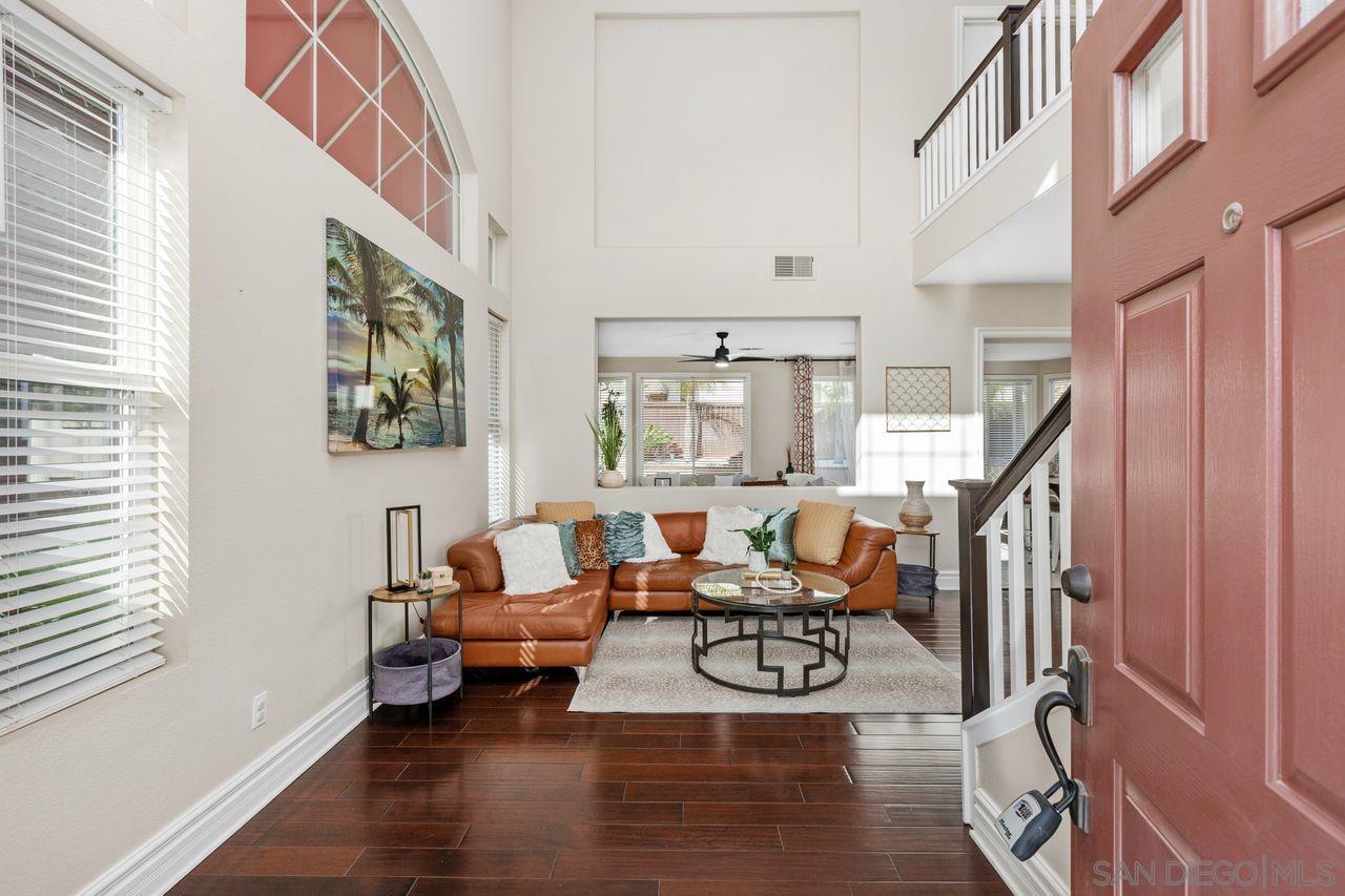 Detail Gallery Image 3 of 48 For 29610  Gracilior Dr, Escondido,  CA 92026 - 4 Beds | 2/1 Baths