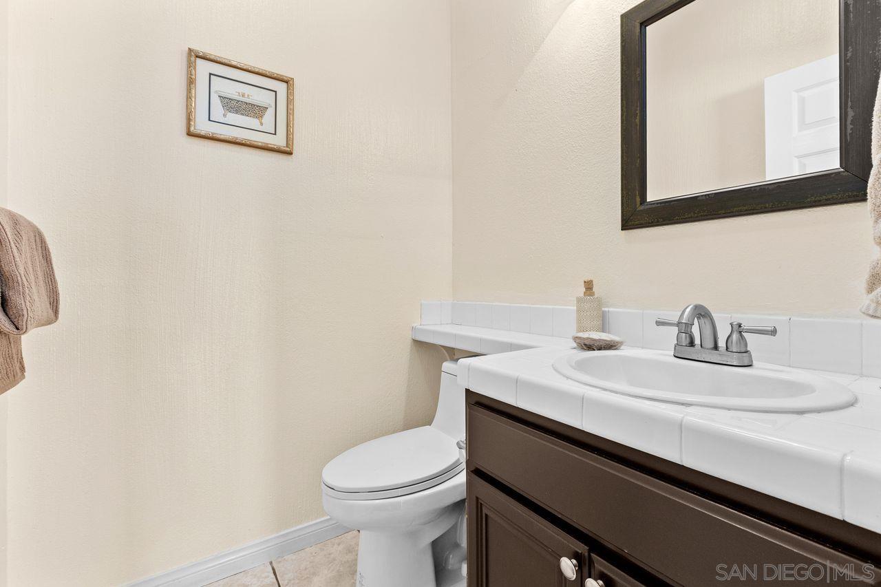 Detail Gallery Image 27 of 48 For 29610  Gracilior Dr, Escondido,  CA 92026 - 4 Beds | 2/1 Baths