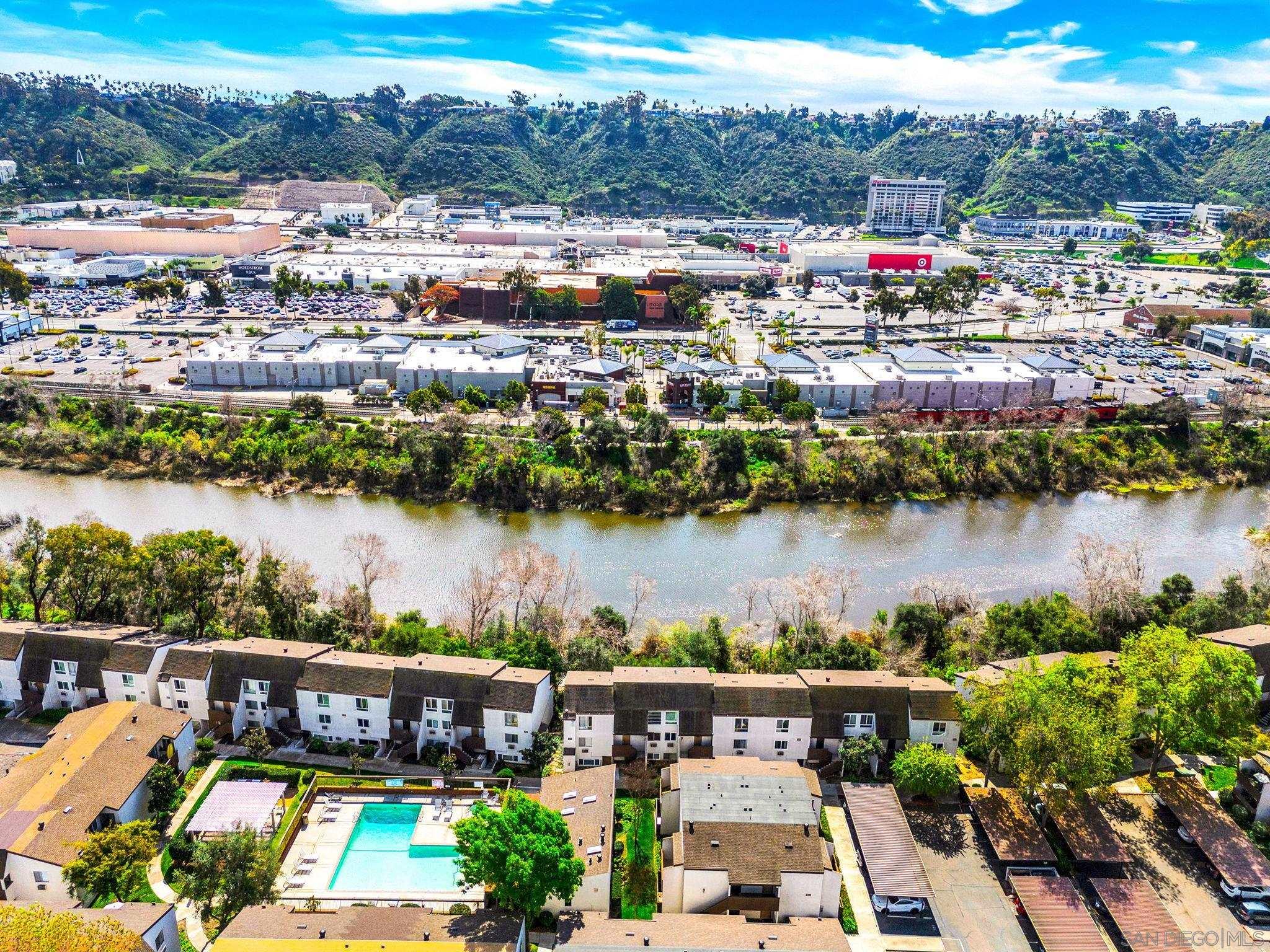 Detail Gallery Image 29 of 30 For 8023  Caminito De Pizza  #E,  San Diego,  CA 92108 - 1 Beds | 1 Baths