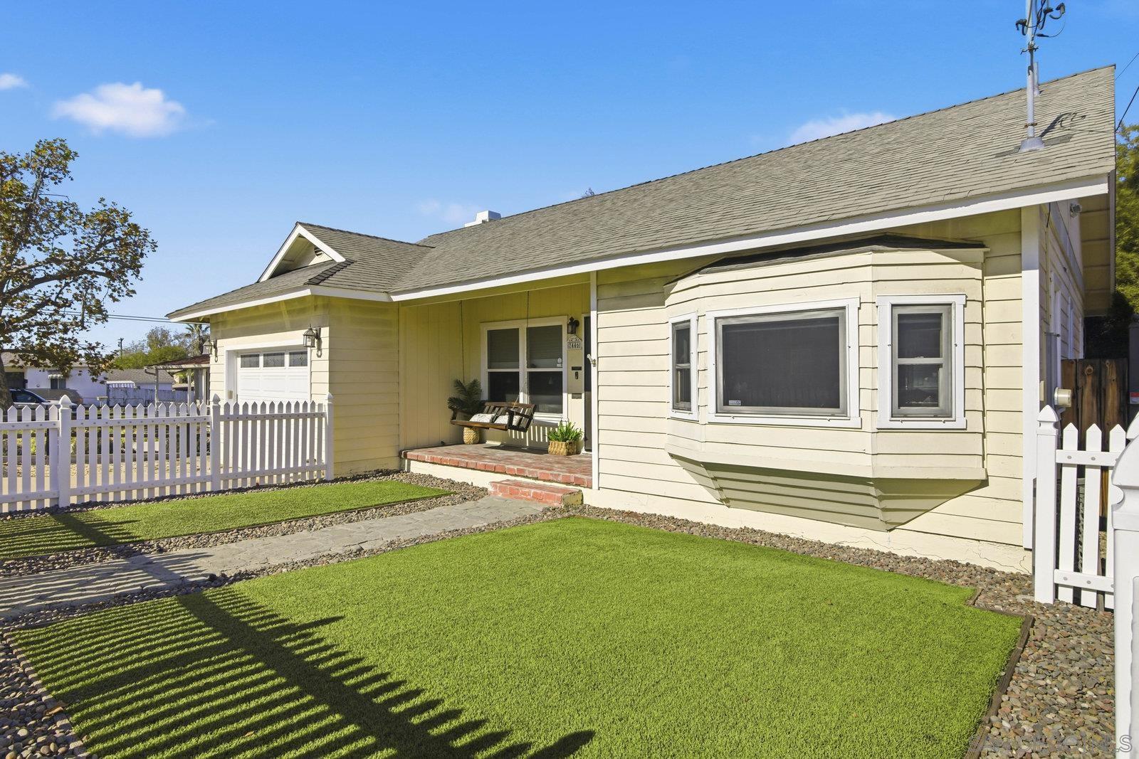 Front Image Thumbnail for SD250045245