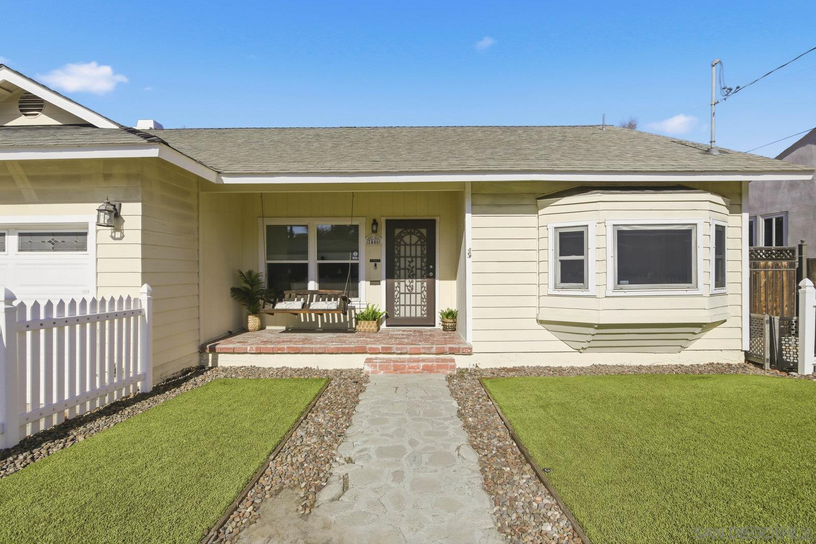 Detail Gallery Image 3 of 35 For 7446  Ohio Place, La Mesa,  CA 91942 - 4 Beds | 2 Baths