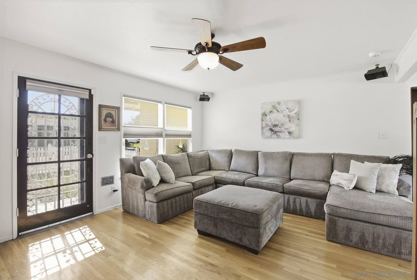 Detail Gallery Image 5 of 35 For 7446  Ohio Place, La Mesa,  CA 91942 - 4 Beds | 2 Baths