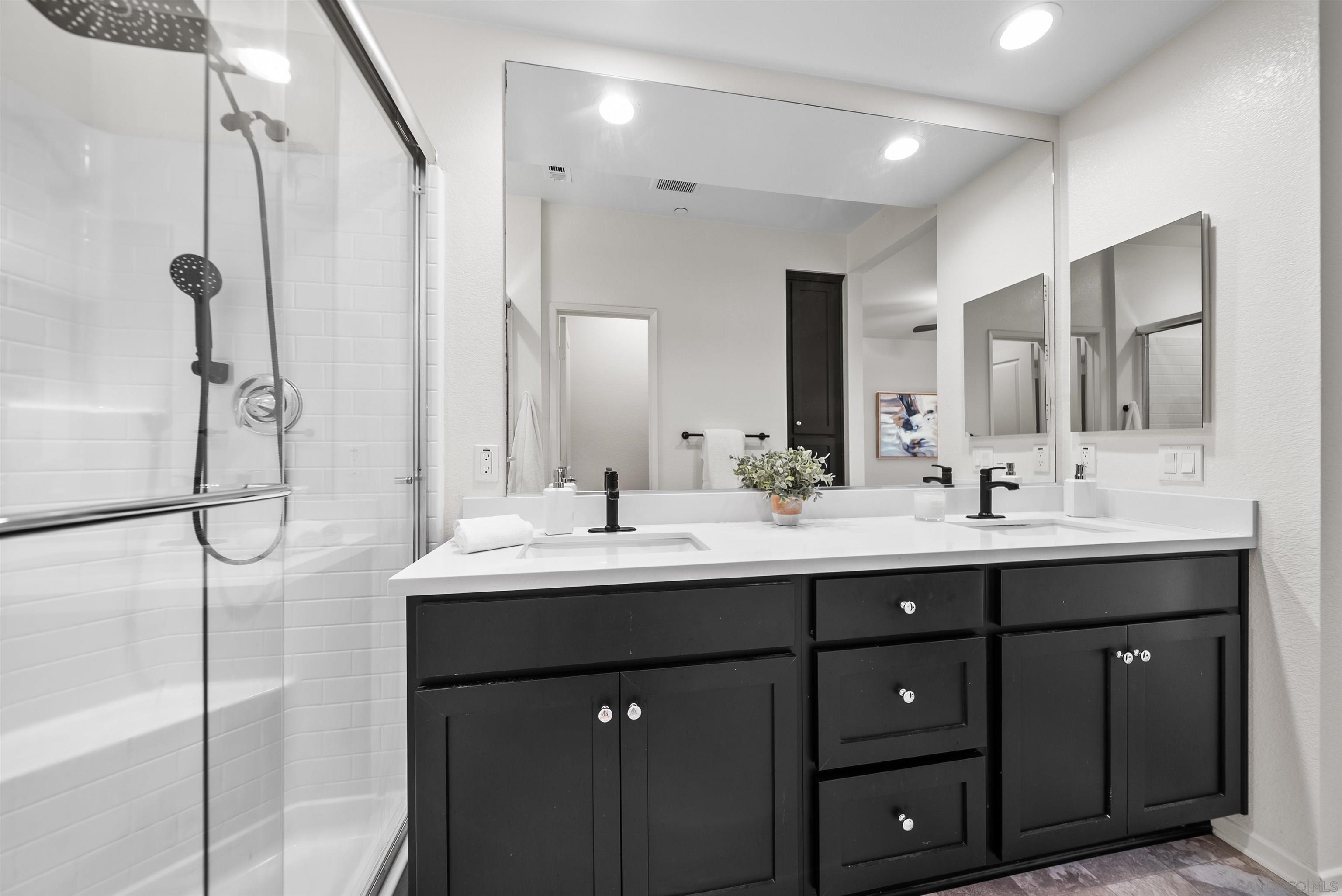 Detail Gallery Image 16 of 31 For 1607  Santa Paulina, San Diego,  CA 92154 - 3 Beds | 2/1 Baths