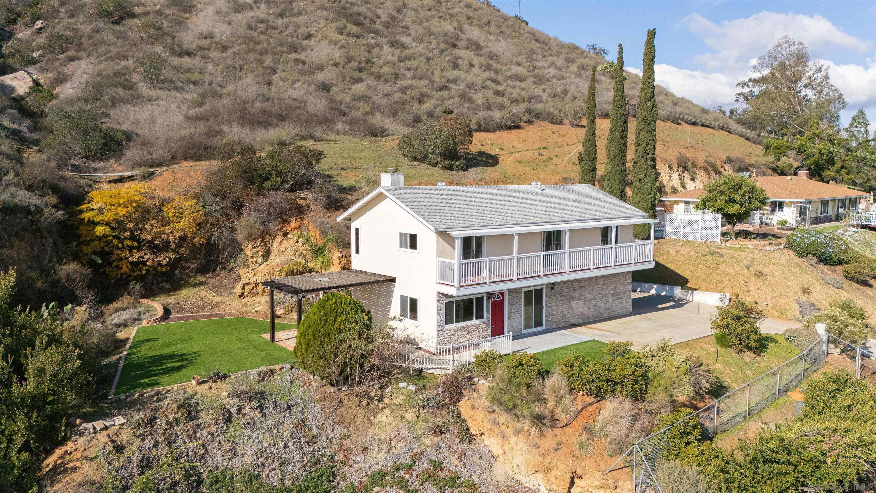 Front Image Thumbnail for SD250045247