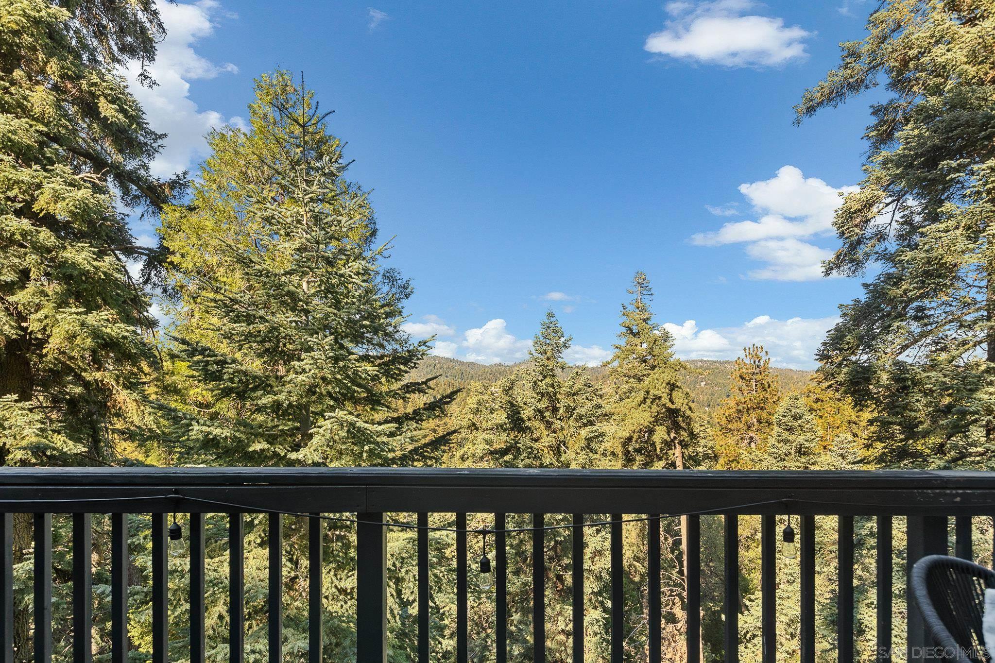 Detail Gallery Image 22 of 46 For 720  Buckingham Sq, Lake Arrowhead,  CA 92352 - 3 Beds | 2/1 Baths