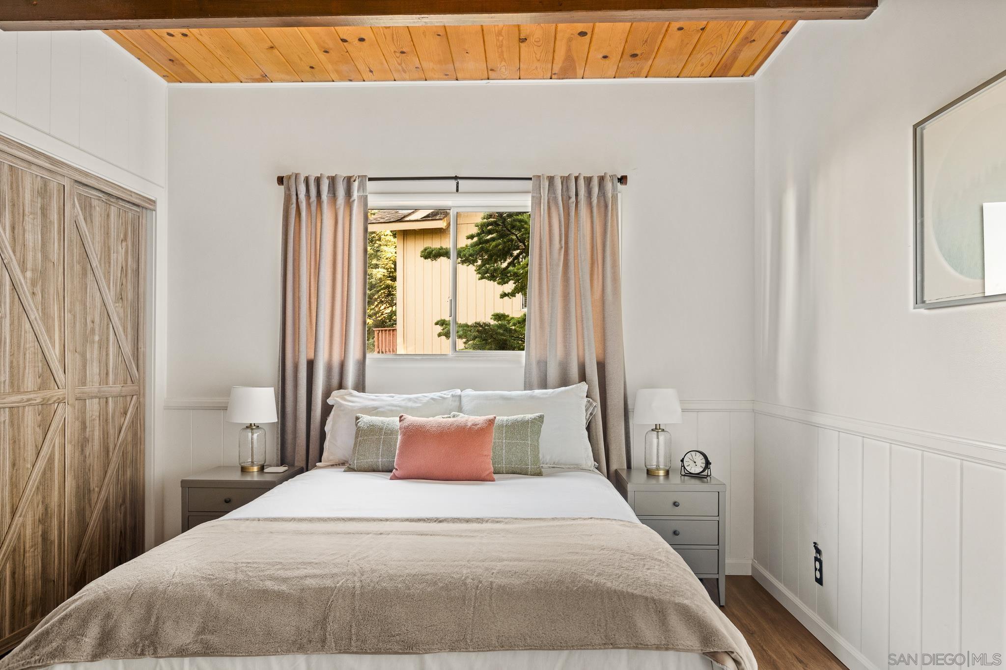 Detail Gallery Image 24 of 46 For 720  Buckingham Sq, Lake Arrowhead,  CA 92352 - 3 Beds | 2/1 Baths