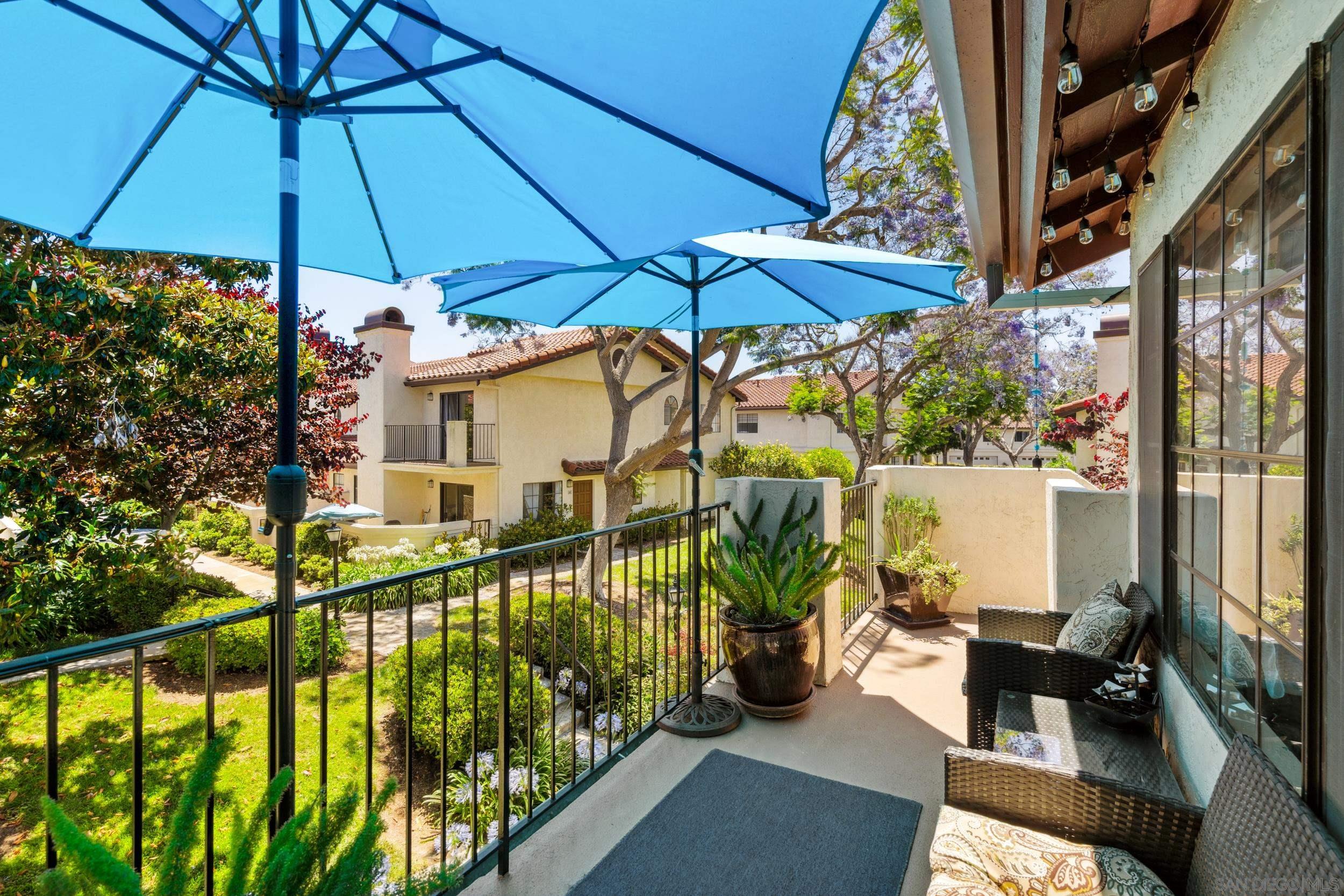 Detail Gallery Image 2 of 26 For 4225  Porte De Palmas 187, San Diego,  CA 92122 - 2 Beds | 2 Baths