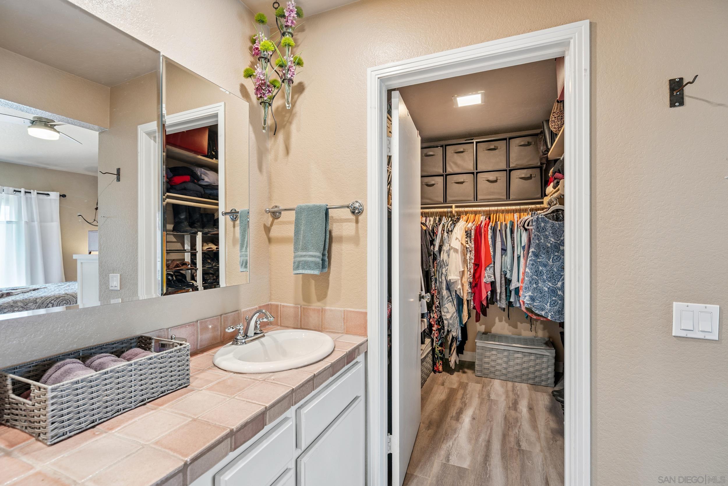 Detail Gallery Image 12 of 26 For 4225  Porte De Palmas 187, San Diego,  CA 92122 - 2 Beds | 2 Baths
