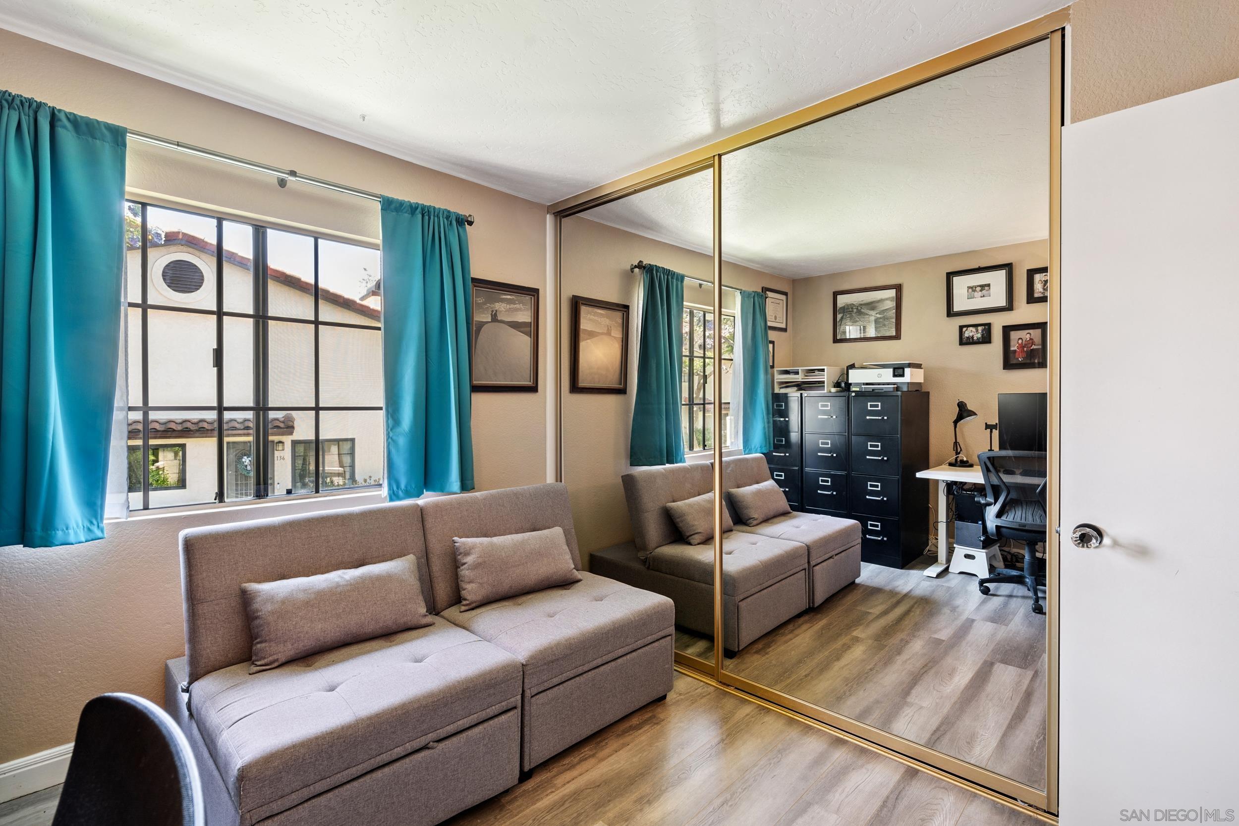 Detail Gallery Image 17 of 26 For 4225  Porte De Palmas 187, San Diego,  CA 92122 - 2 Beds | 2 Baths