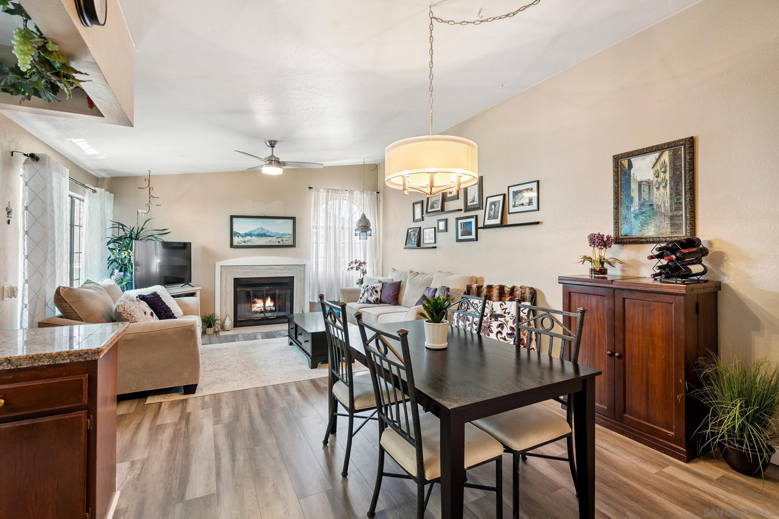 Detail Gallery Image 8 of 26 For 4225  Porte De Palmas 187, San Diego,  CA 92122 - 2 Beds | 2 Baths