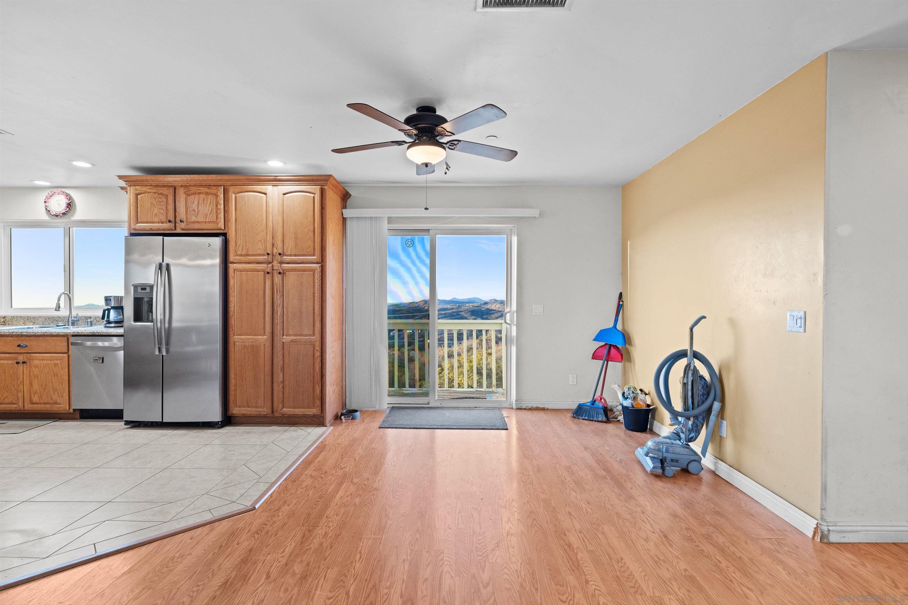 Detail Gallery Image 16 of 58 For 4618  Montiel Truck Trail, Jamul,  CA 91935 - 4 Beds | 3 Baths