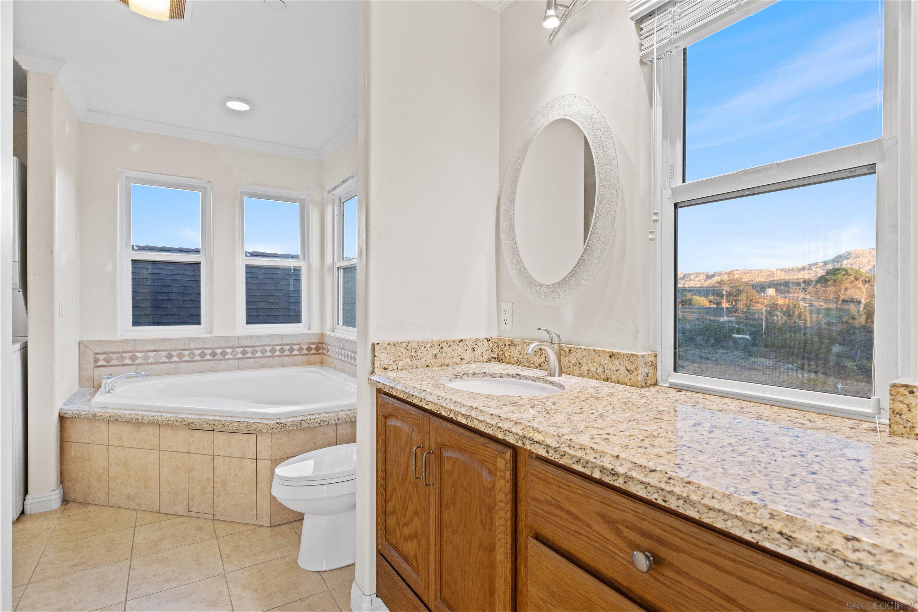 Detail Gallery Image 31 of 58 For 4618  Montiel Truck Trail, Jamul,  CA 91935 - 4 Beds | 3 Baths