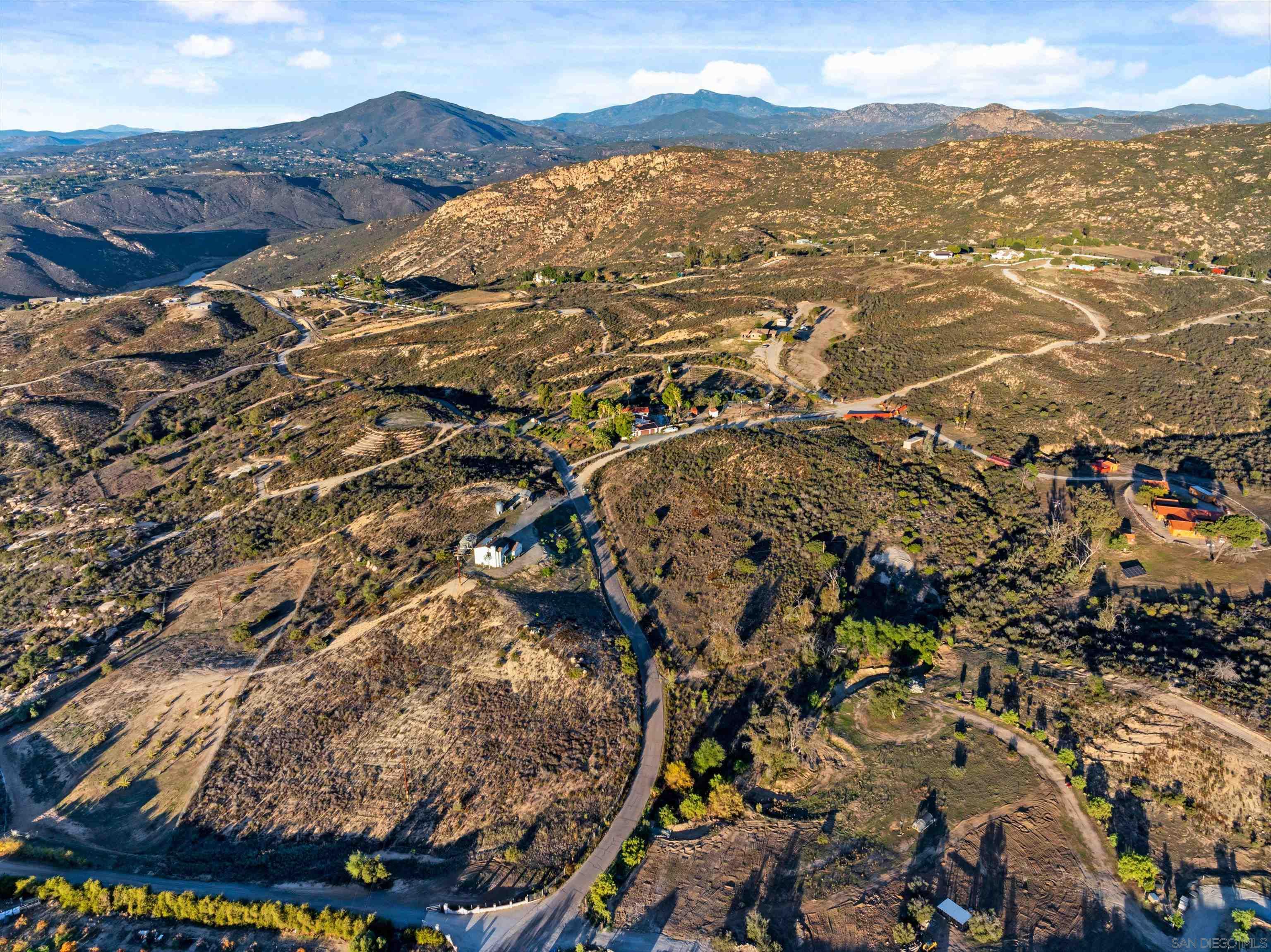 Detail Gallery Image 48 of 58 For 4618  Montiel Truck Trail, Jamul,  CA 91935 - 4 Beds | 3 Baths