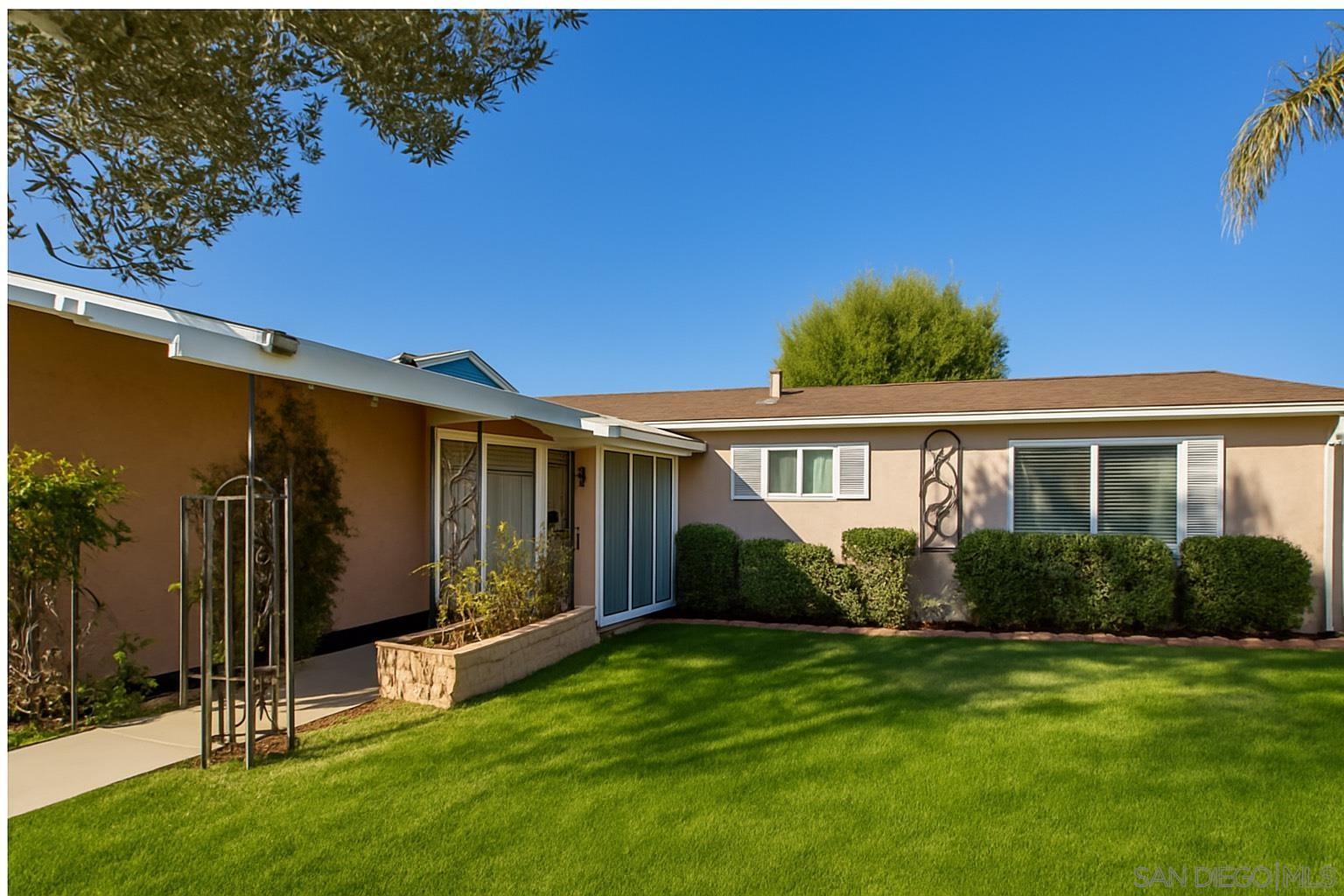 Detail Gallery Image 4 of 54 For 5214  Lewison Pl, San Diego,  CA 92120 - 3 Beds | 2 Baths