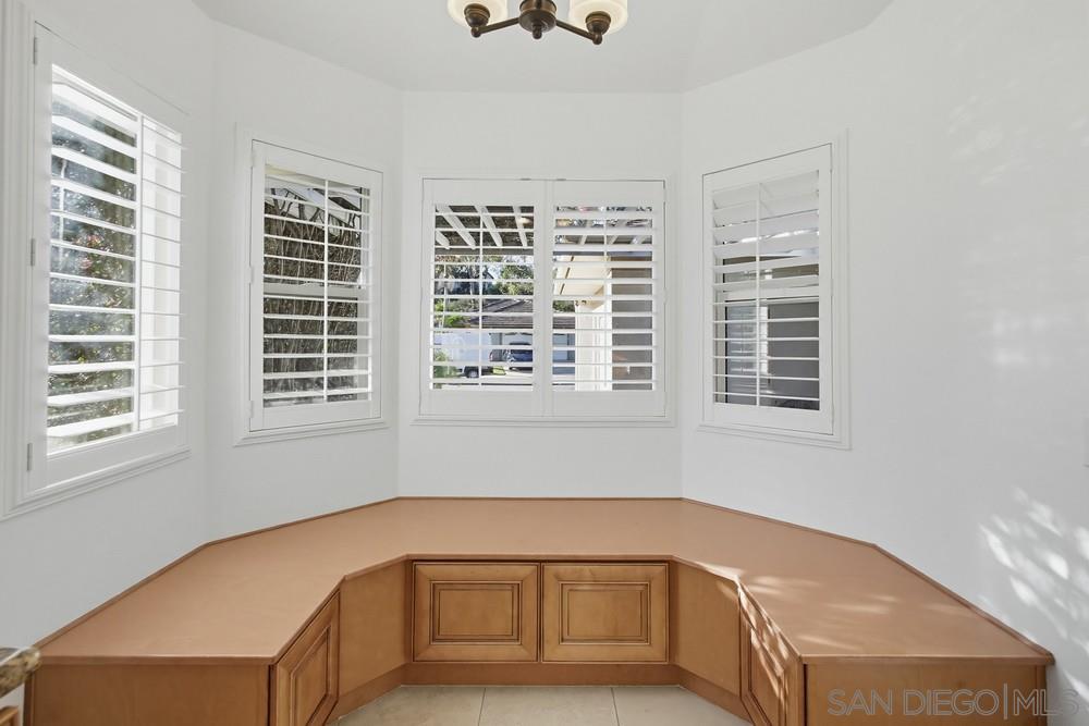 Detail Gallery Image 12 of 36 For 10460  La Vita C, San Diego,  CA 92131 - 2 Beds | 2 Baths