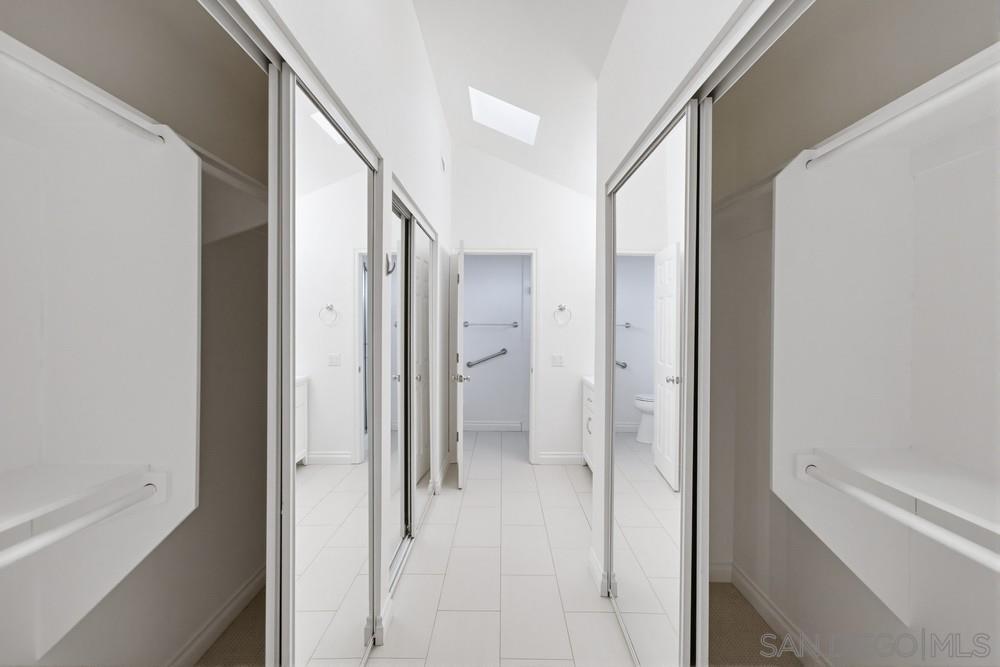 Detail Gallery Image 18 of 36 For 10460  La Vita C, San Diego,  CA 92131 - 2 Beds | 2 Baths