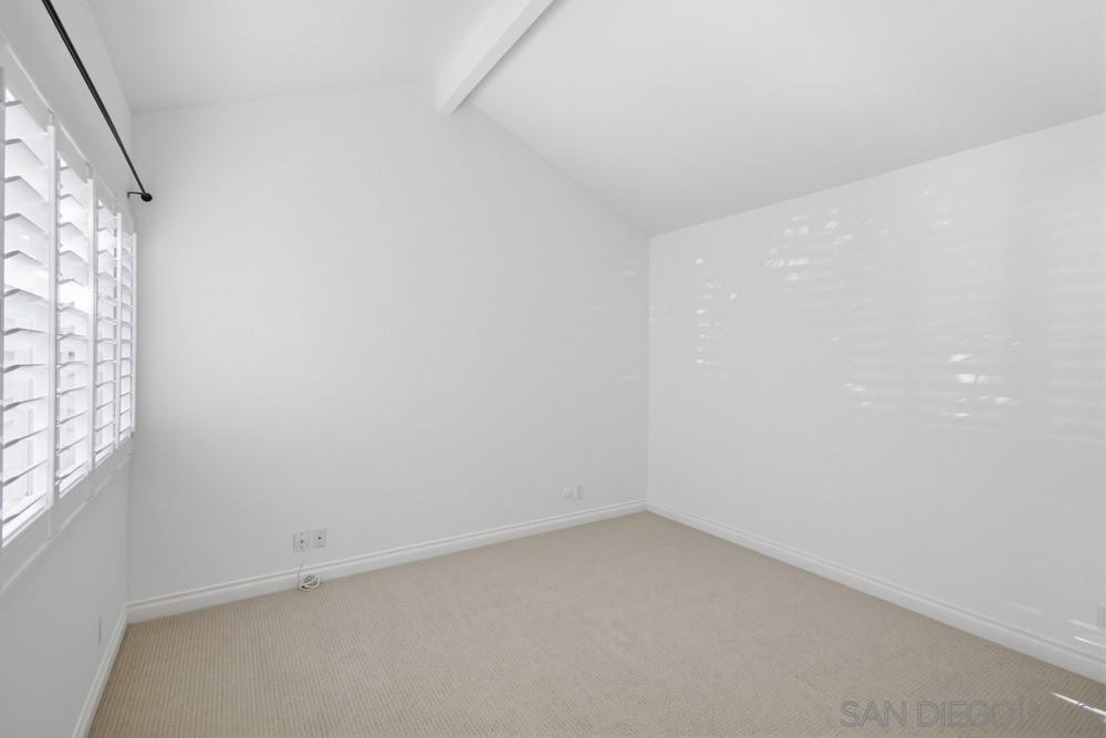 Detail Gallery Image 22 of 36 For 10460  La Vita C, San Diego,  CA 92131 - 2 Beds | 2 Baths