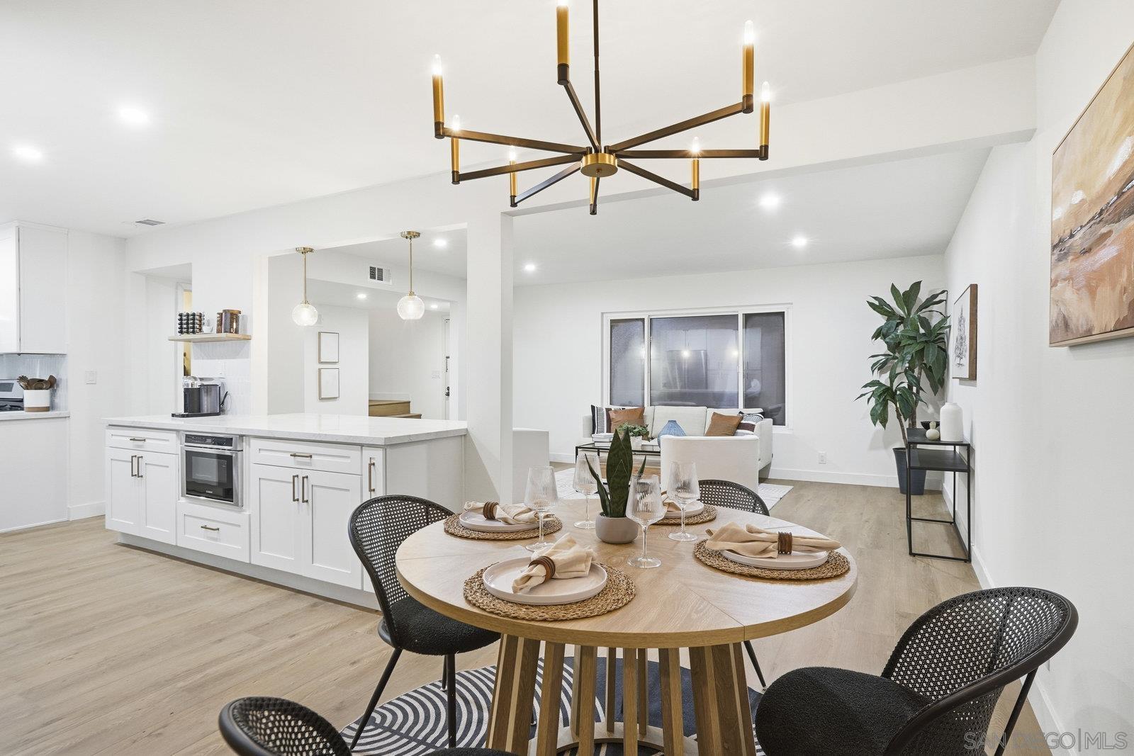 Detail Gallery Image 16 of 37 For 7427  Margerum Ave, San Diego,  CA 92120 - 4 Beds | 2/1 Baths