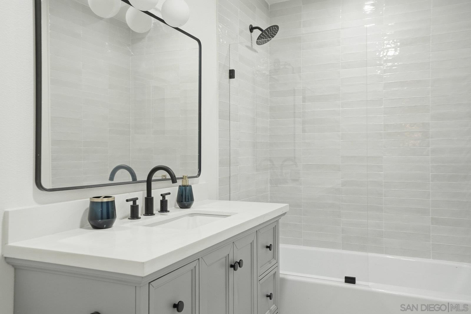 Detail Gallery Image 27 of 37 For 7427  Margerum Ave, San Diego,  CA 92120 - 4 Beds | 2/1 Baths