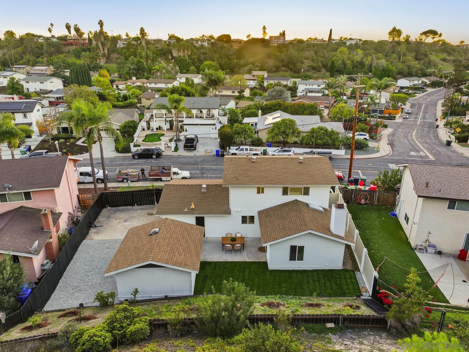 Detail Gallery Image 4 of 37 For 7427  Margerum Ave, San Diego,  CA 92120 - 4 Beds | 2/1 Baths