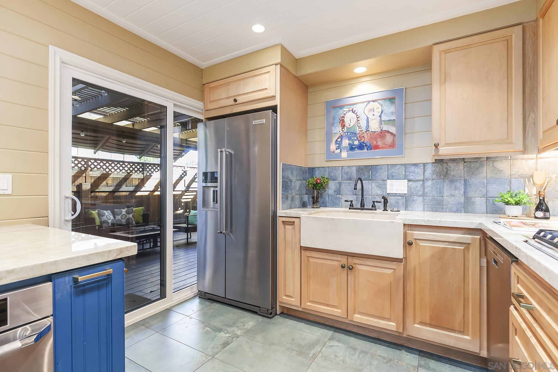 Detail Gallery Image 12 of 75 For 5358  Caminito Velasquez, San Diego,  CA 92124 - 3 Beds | 2 Baths