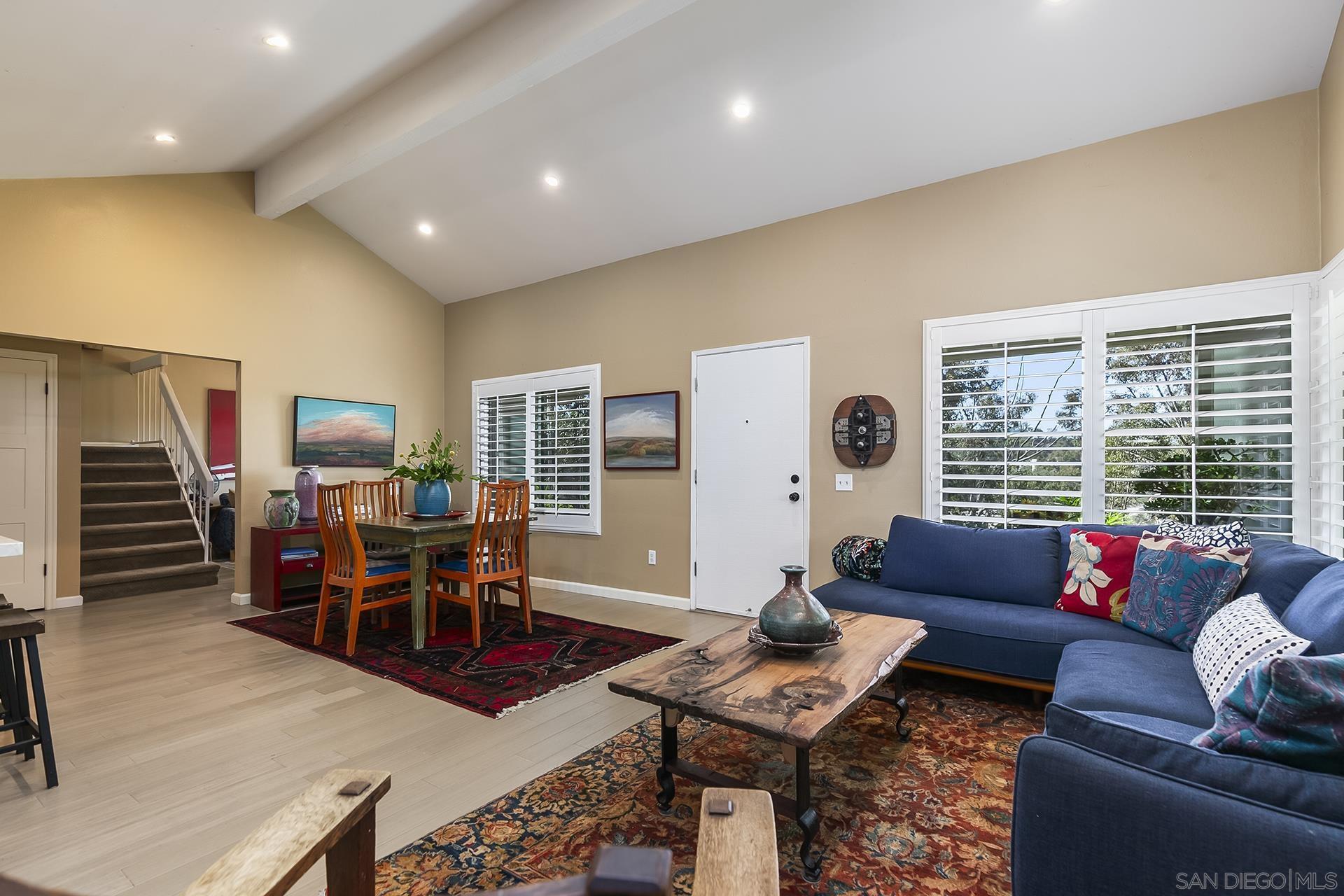 Detail Gallery Image 7 of 53 For 5358  Caminito Velasquez, San Diego,  CA 92124 - 3 Beds | 2 Baths