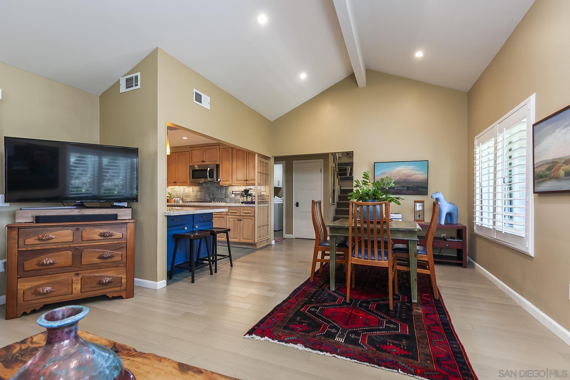 Detail Gallery Image 9 of 53 For 5358  Caminito Velasquez, San Diego,  CA 92124 - 3 Beds | 2 Baths