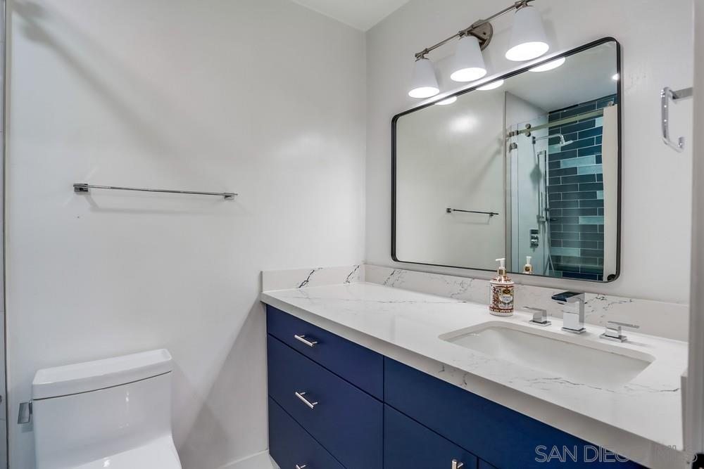 Detail Gallery Image 20 of 26 For 8308  Regents Rd  1f, San Diego,  CA 92122 - 2 Beds | 2 Baths