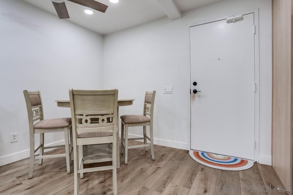 Detail Gallery Image 5 of 26 For 8308  Regents Rd  1f, San Diego,  CA 92122 - 2 Beds | 2 Baths